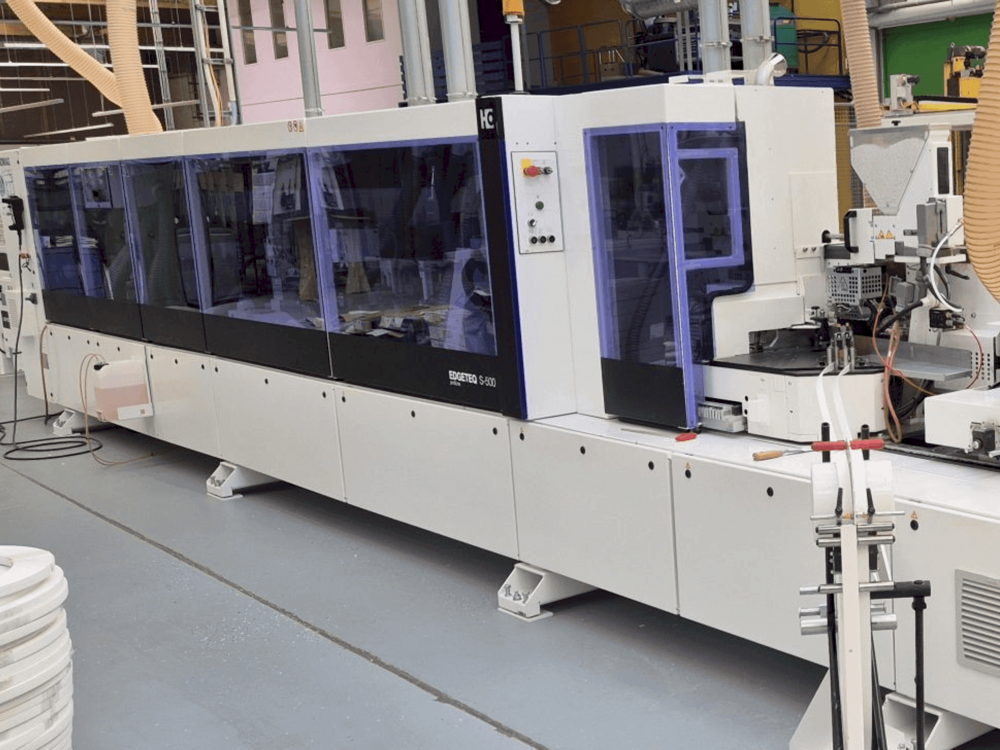 Koneen HOMAG EDGETEC S-500 etunäkymä