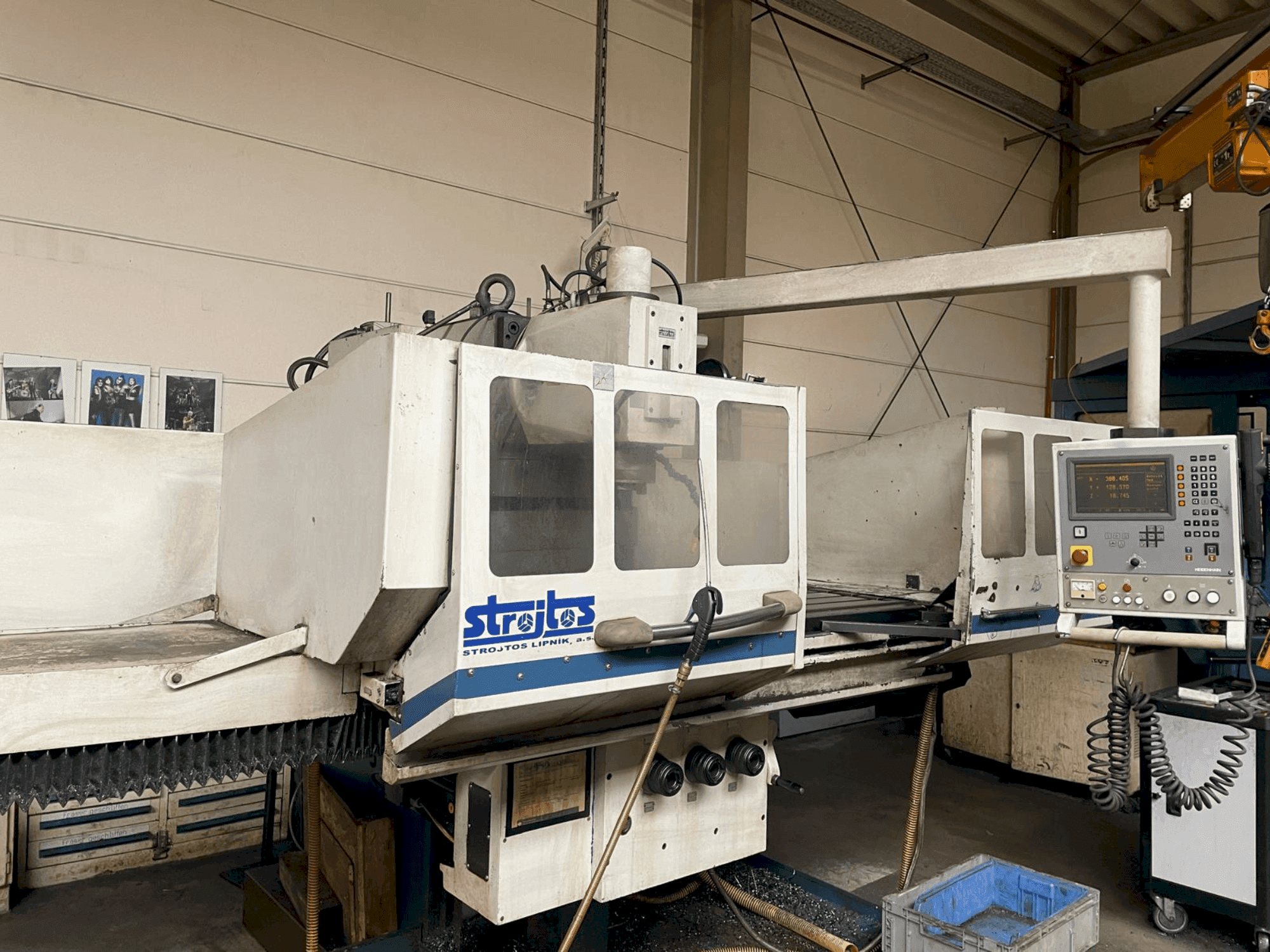 Koneen Strojtos FGS 63 NCP etunäkymä