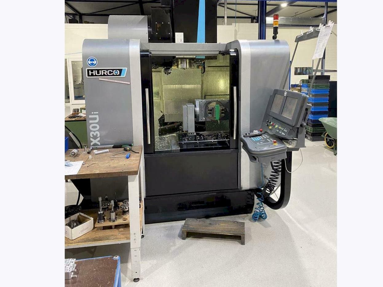 Koneen  Hurco VMX30 Ui etunäkymä