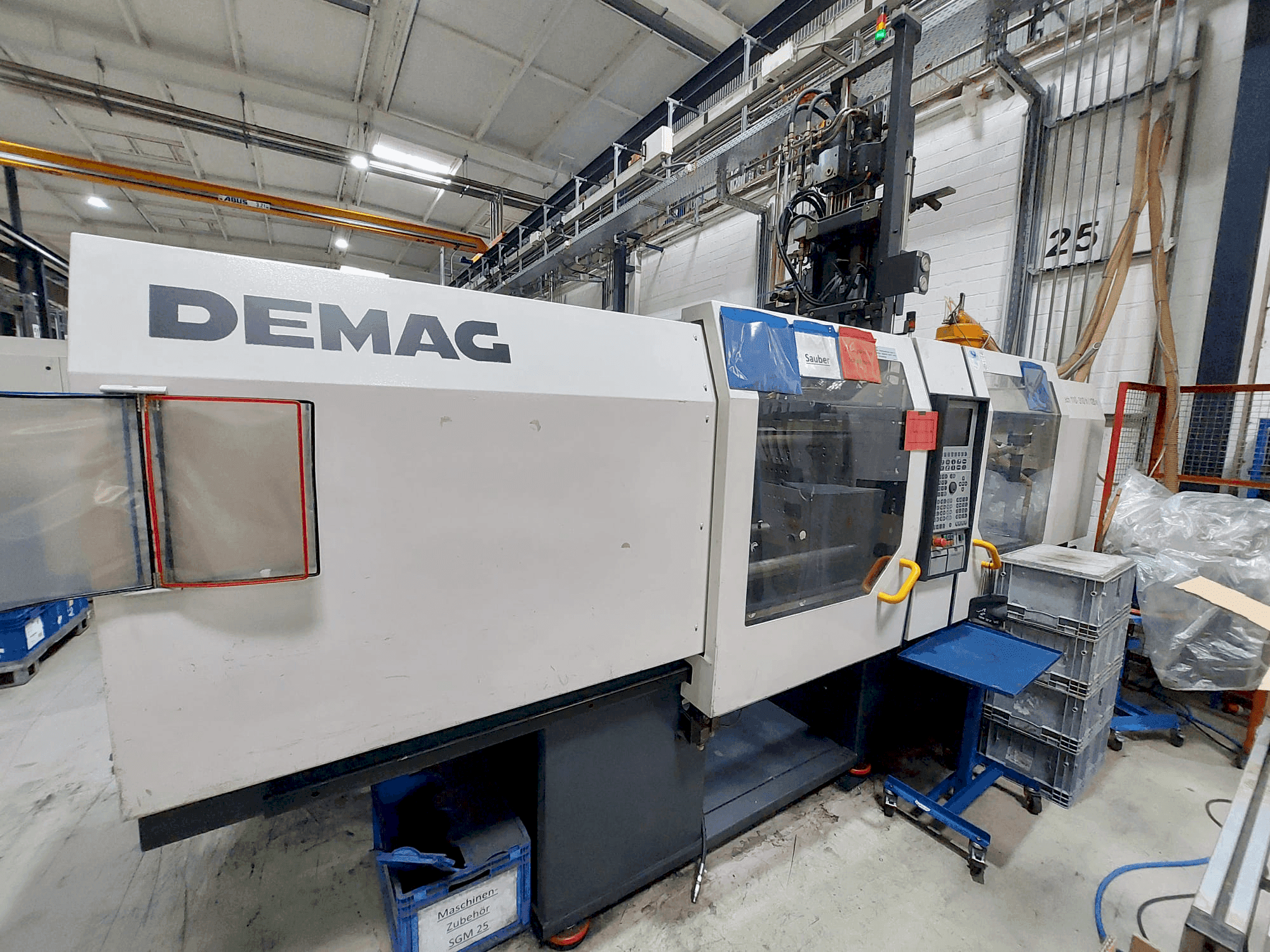Koneen DEMAG Ergo-Tech 110-310H-120V etunäkymä