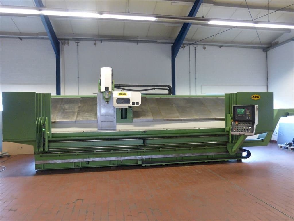 Koneen AXA VSC 1-5000M/E etunäkymä