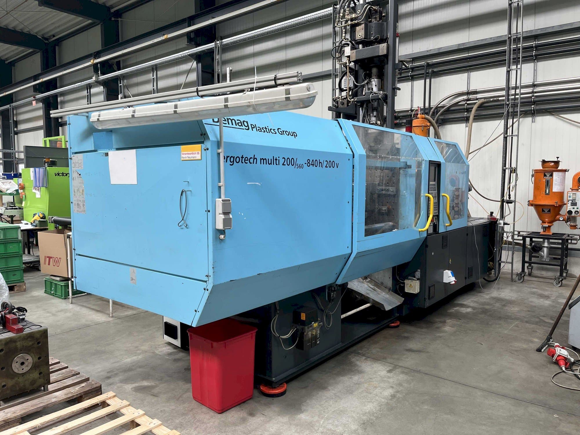 Koneen DEMAG Ergotech multi 200/560 - 840h/200V etunäkymä