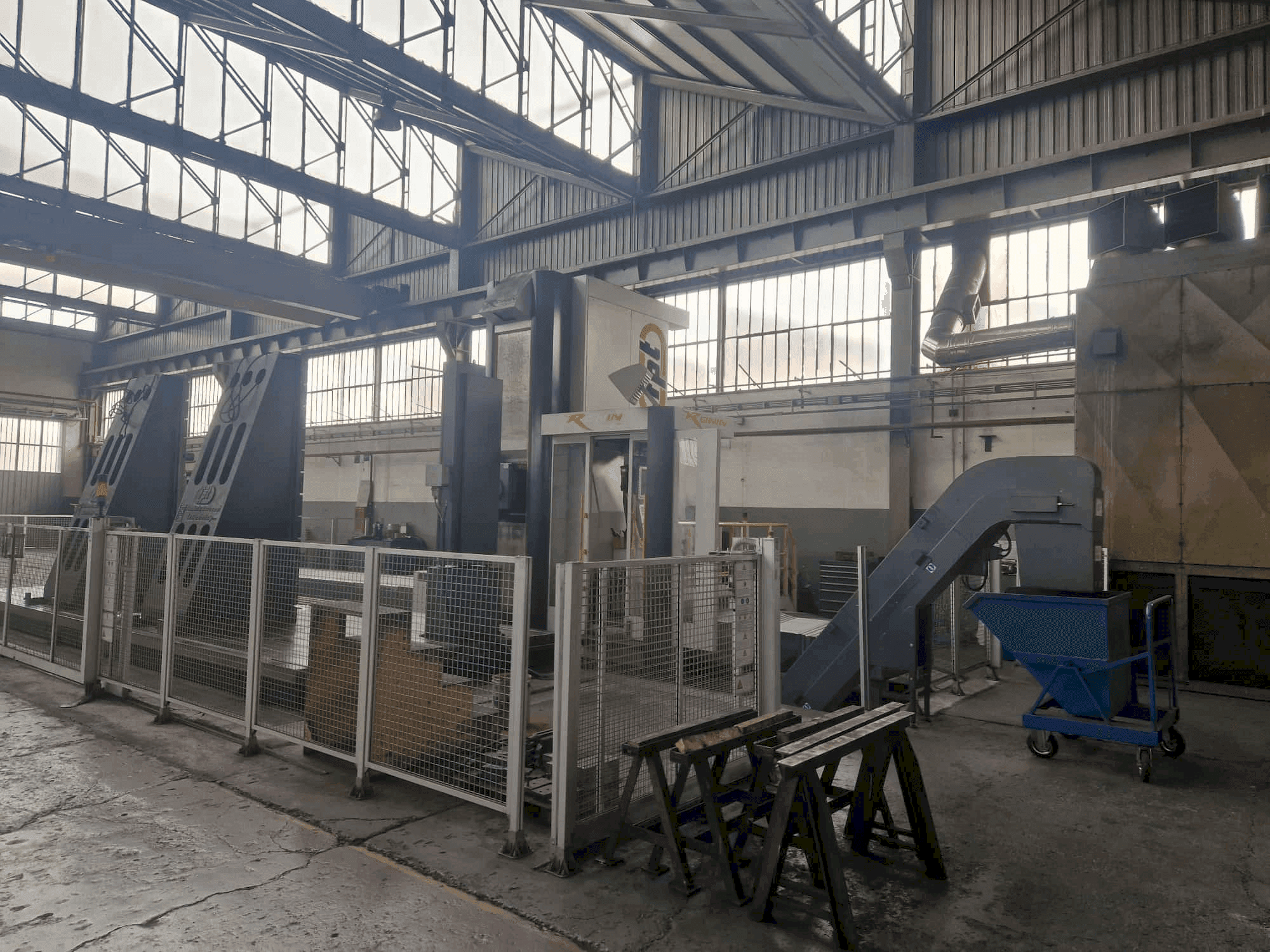 Koneen FPT RONIN EVO etunäkymä