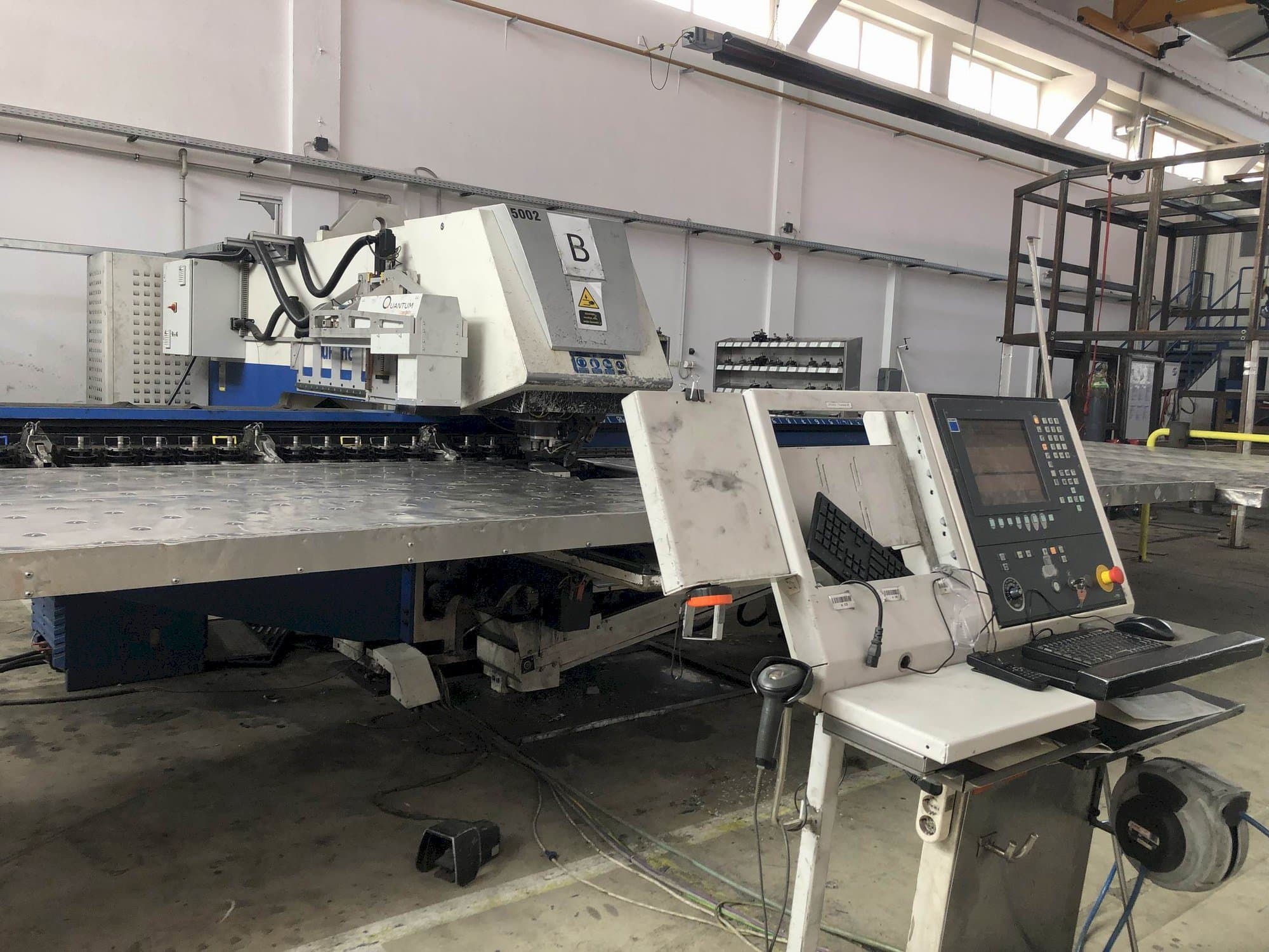 Koneen  Trumpf Trupunch 5000 etunäkymä