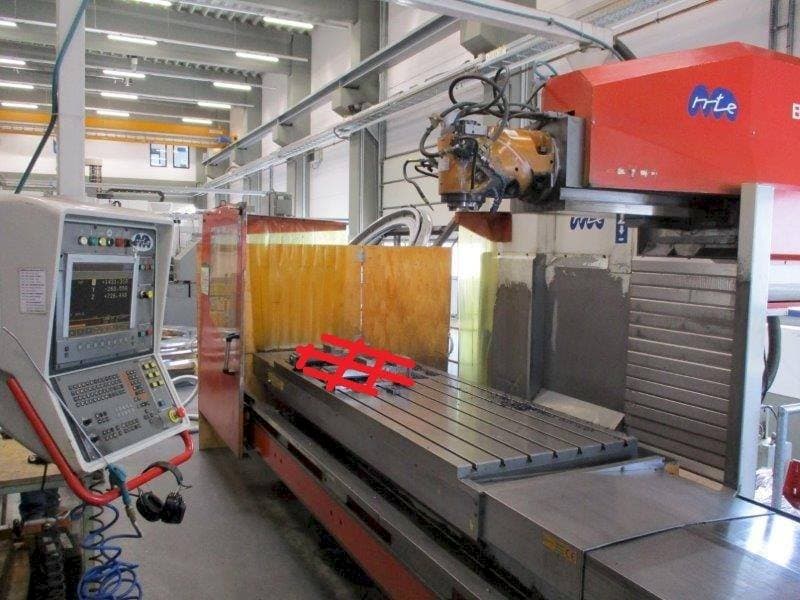 Koneen MTE BF-2700 etunäkymä