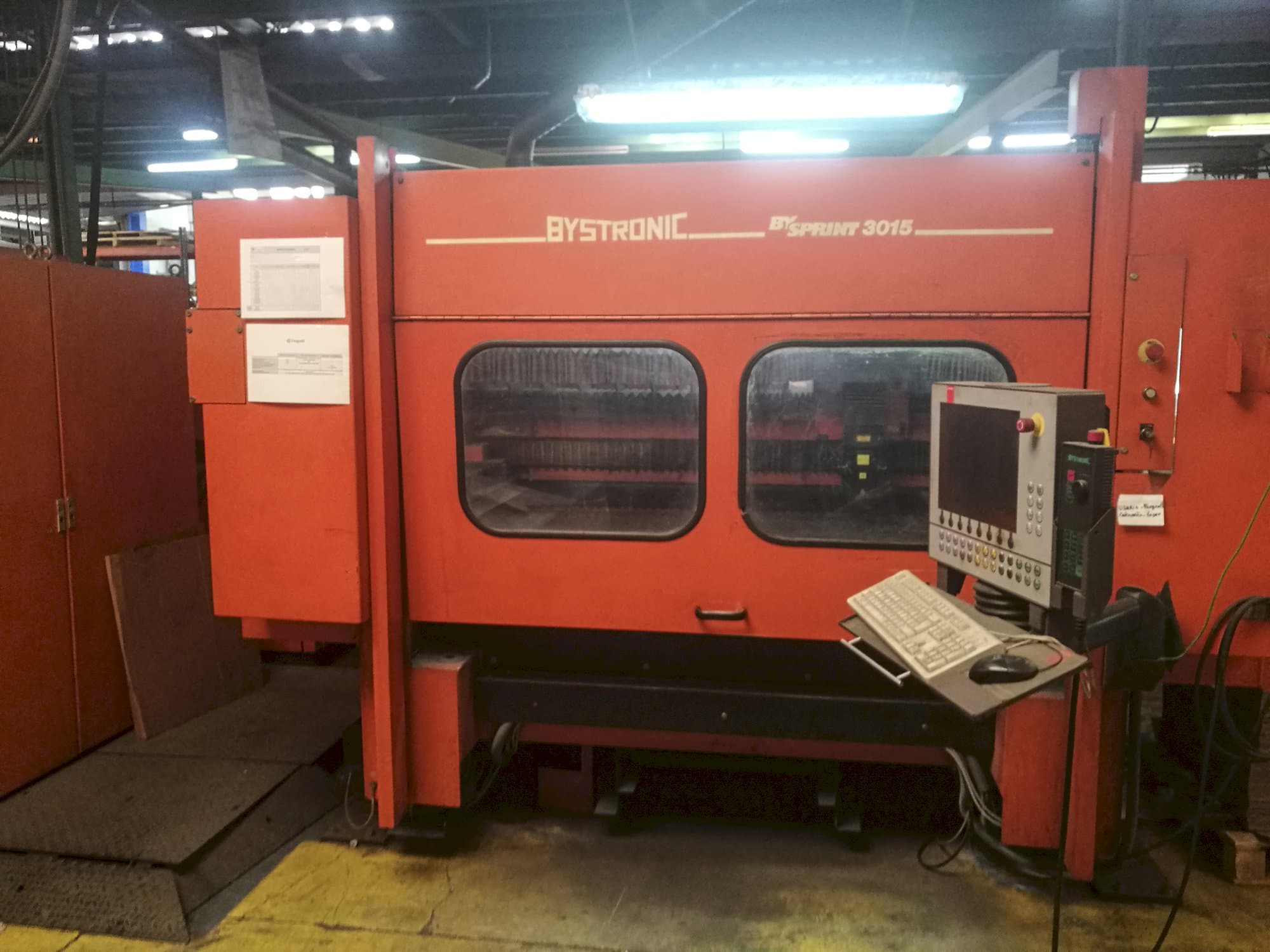Koneen Bystronic etunäkymä BySprint 3015