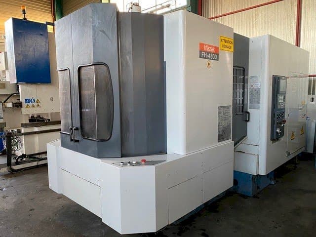 Koneen Mazak FH4800 etunäkymä