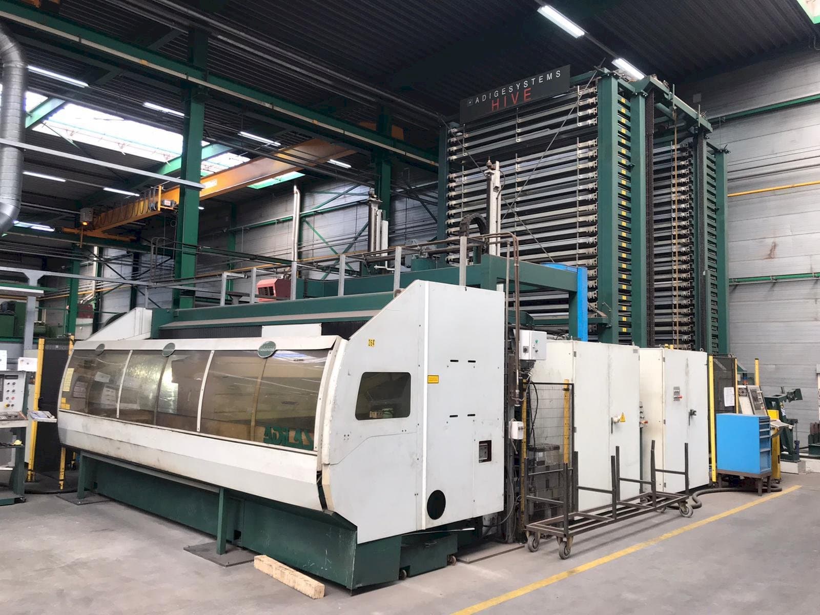 Koneen BLM Adige Adilas 3,2kW CO2 laser 3015 + automation etunäkymä