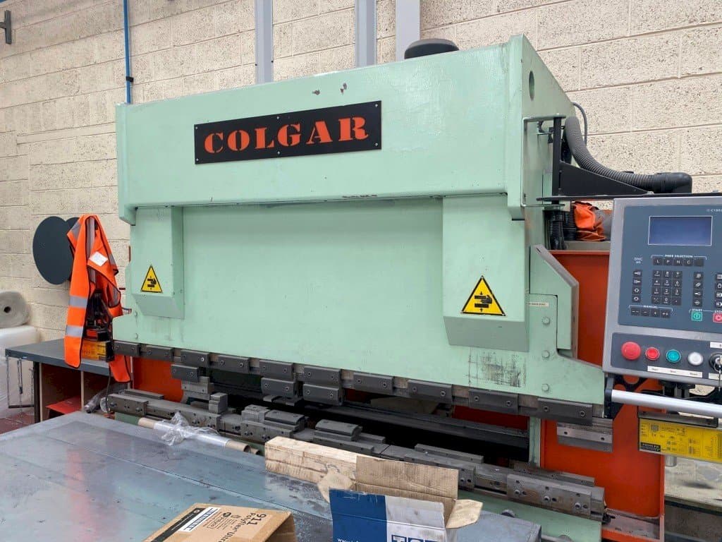 Koneen Colgar PI 316/21 etunäkymä