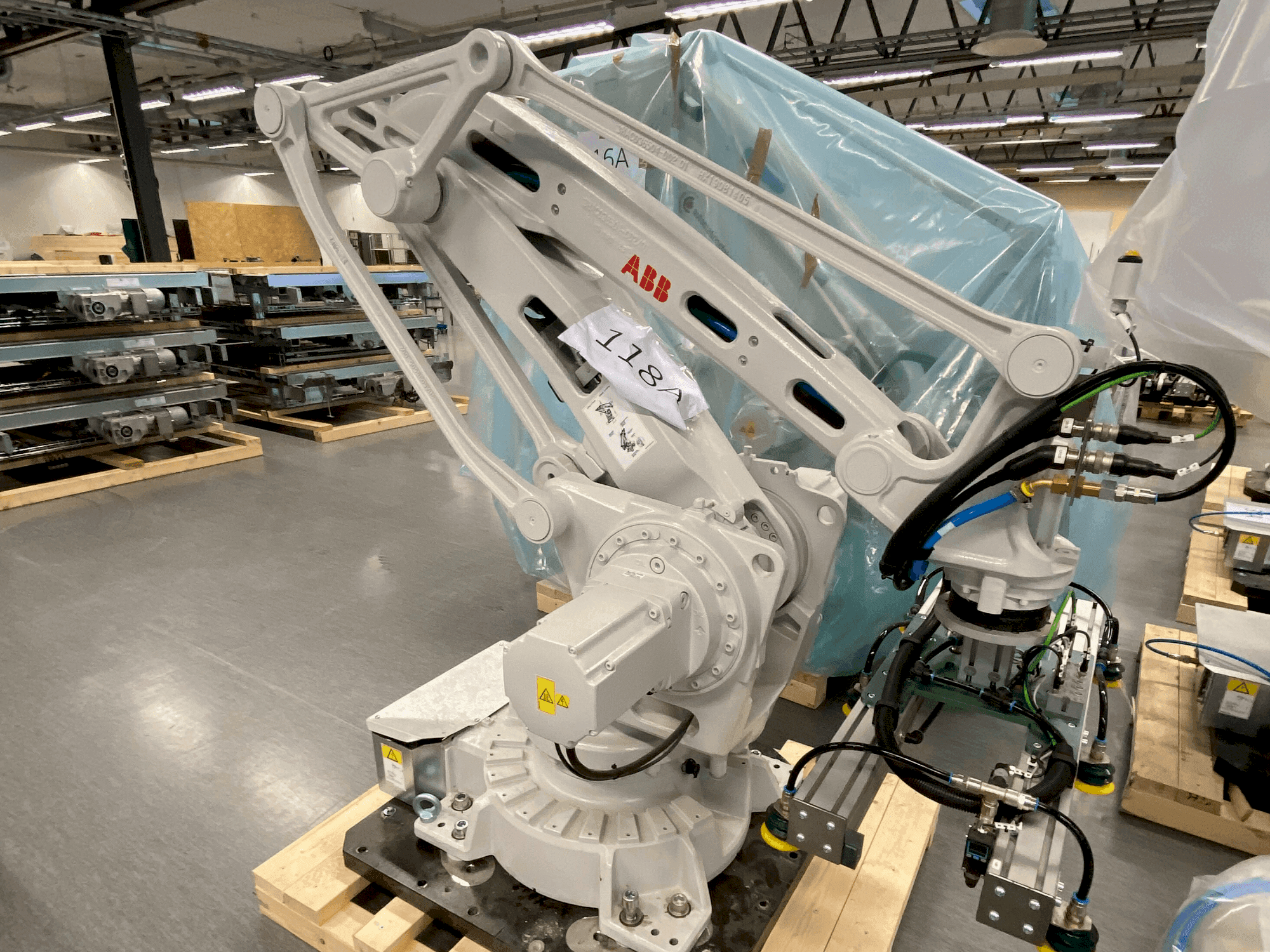 Koneen ABB IRB 460-110/2.4 etunäkymä