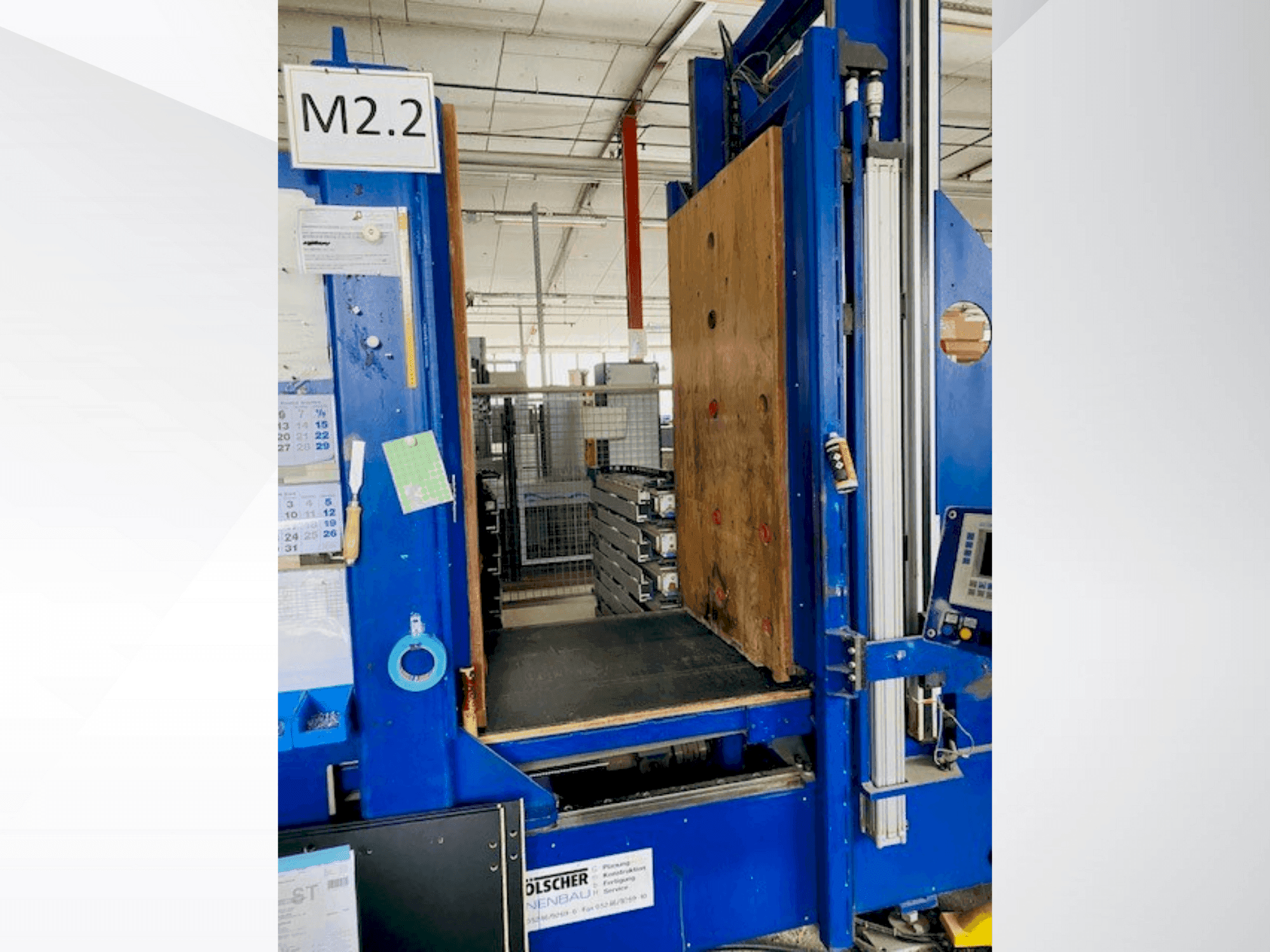 Koneen  Hüttenhölscher Body Press etunäkymä