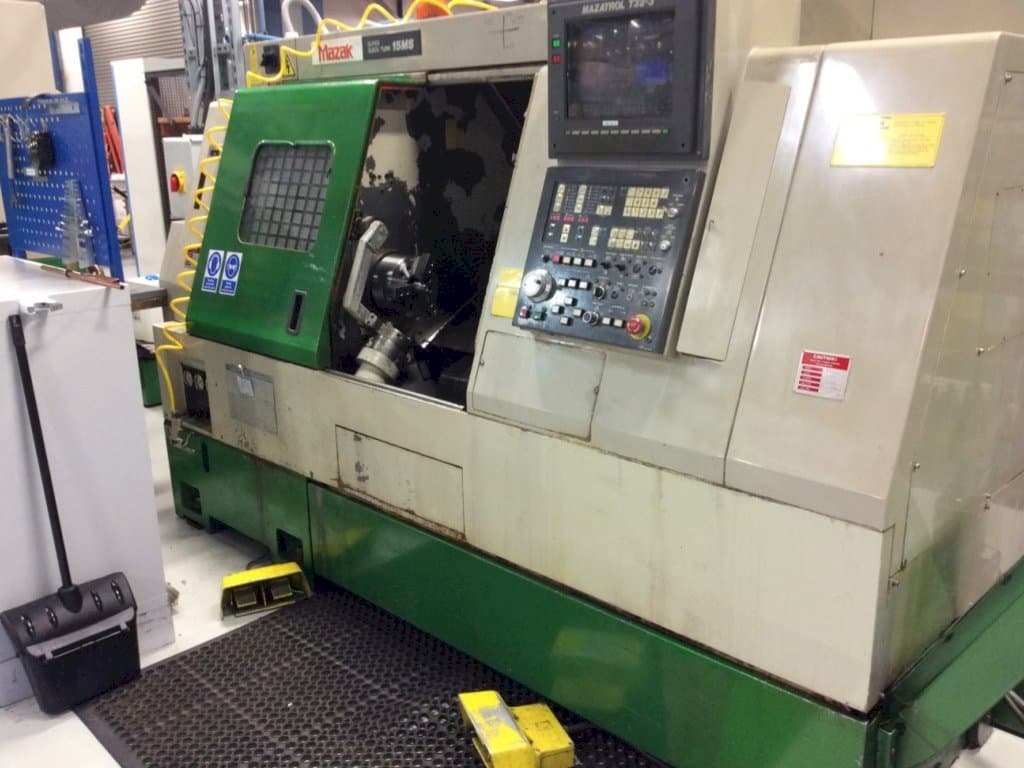 Koneen Mazak Super QuickTurn 15MS etunäkymä