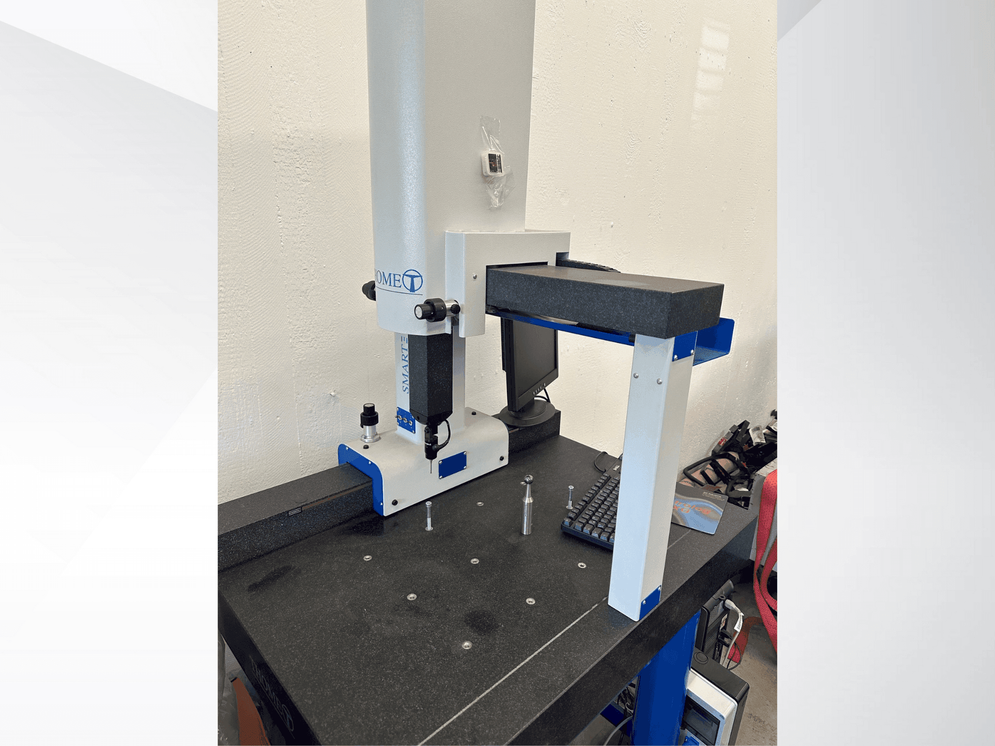 Koneen  THOME Prazision Prazision 3D Smart man etunäkymä