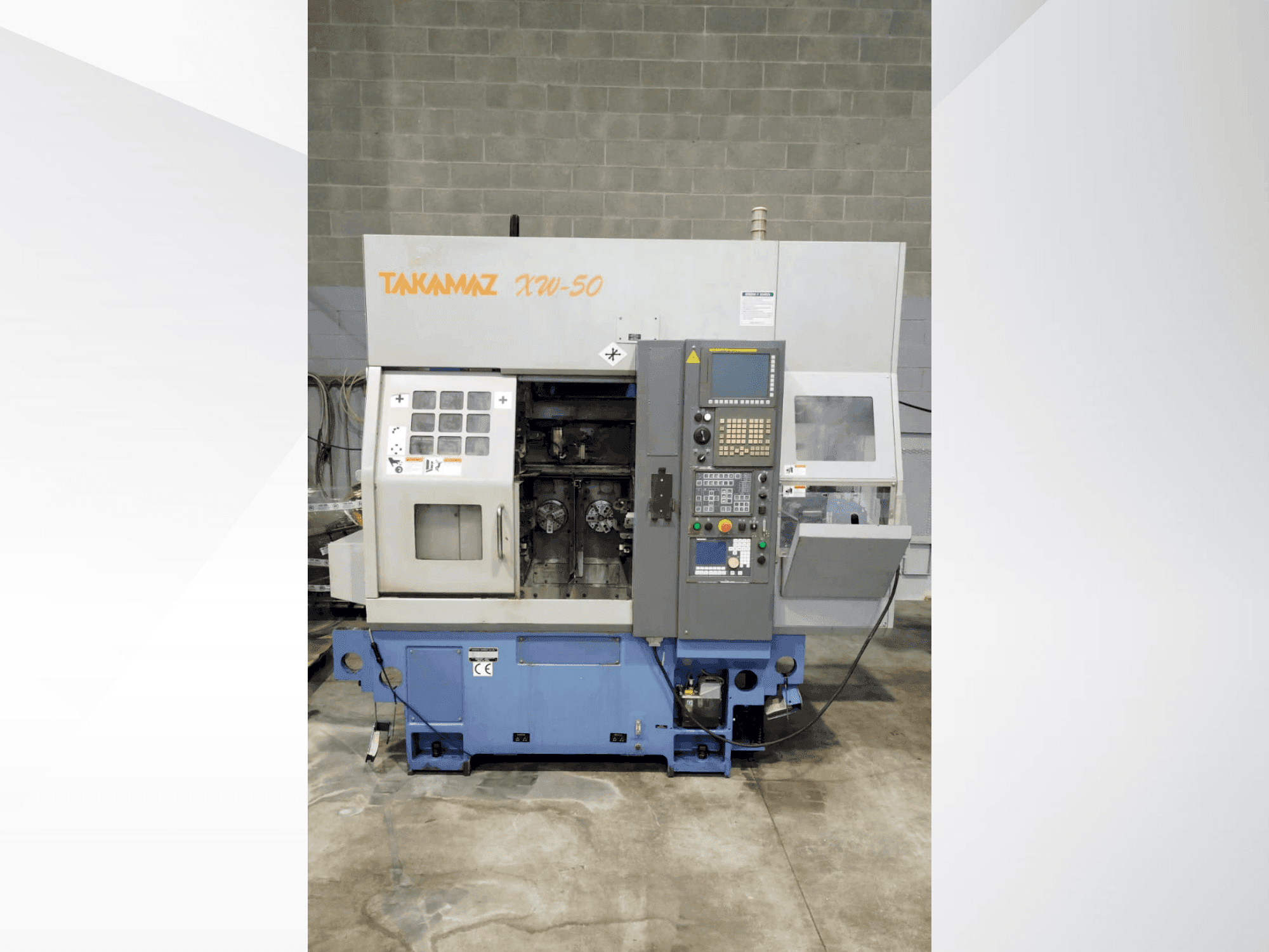 Koneen  Takamaz NW 50 etunäkymä