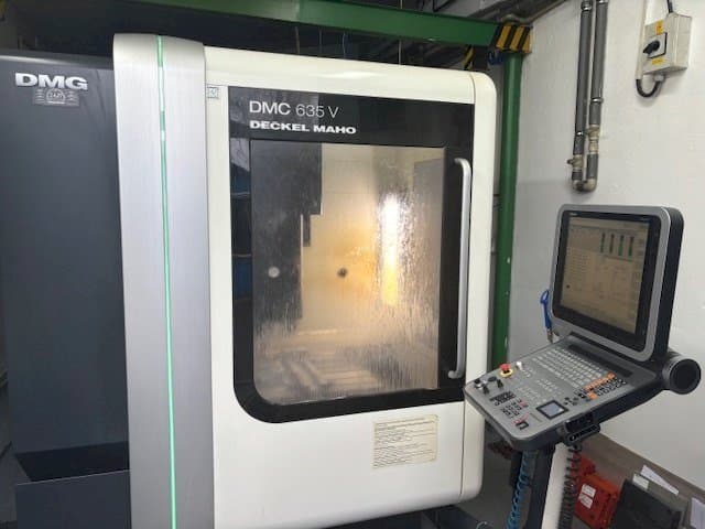 Koneen DMG DMC 635V etunäkymä