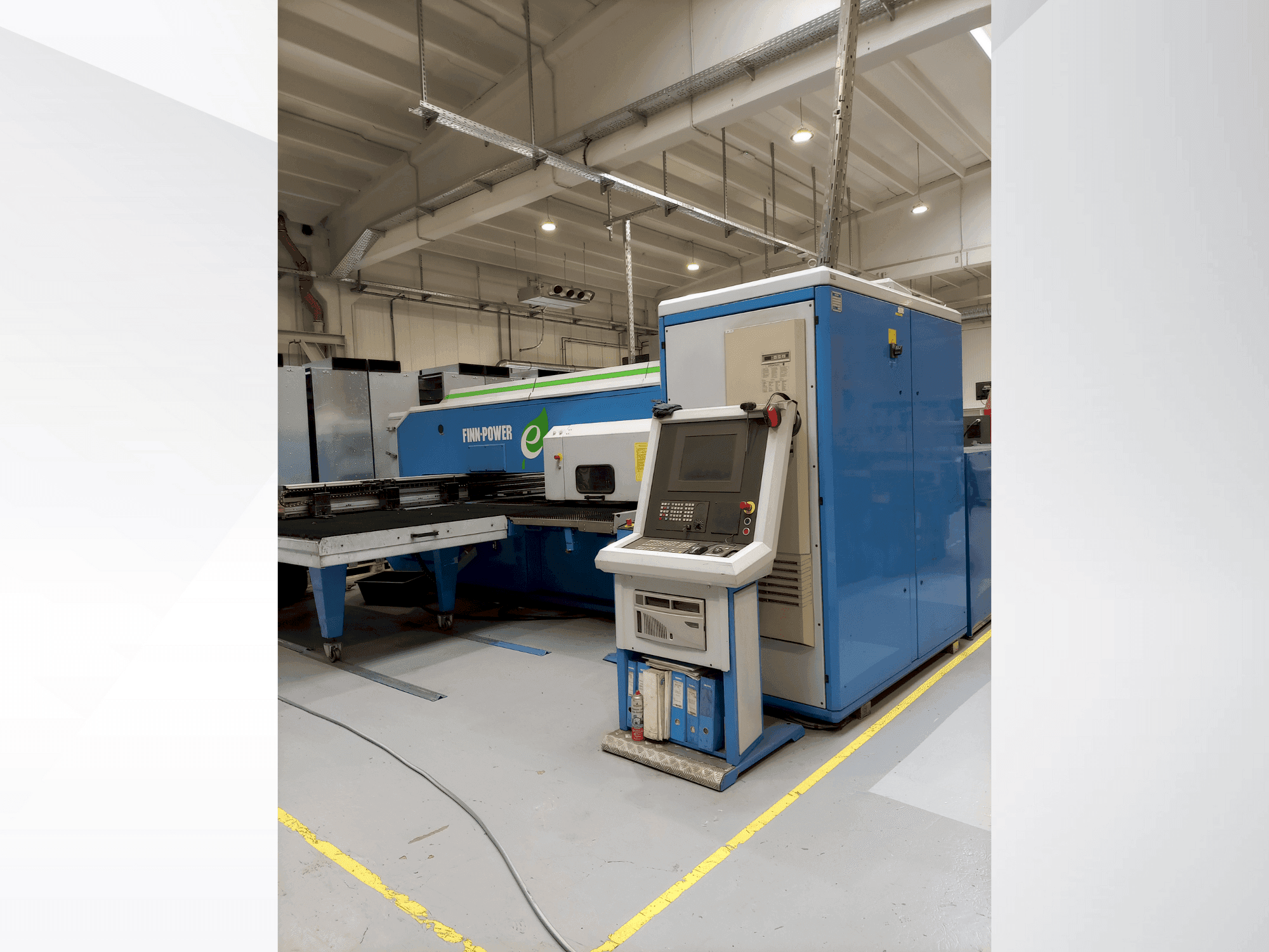 Koneen Finn-Power E5 U etunäkymä