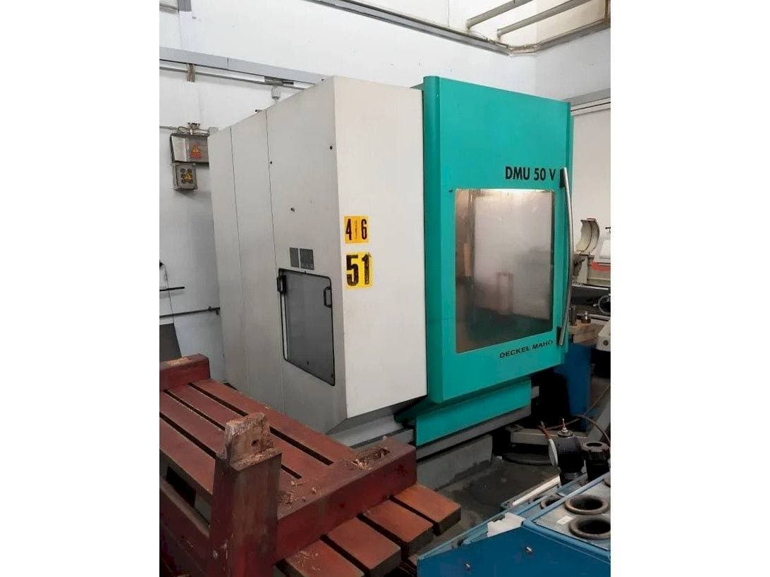 Koneen DECKEL MAHO DMU 50 V vasemman sivun näkymä