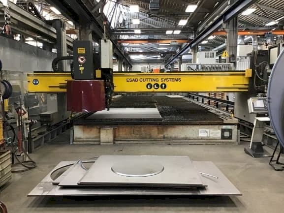 Koneen ESAB NXB 6500 etunäkymä