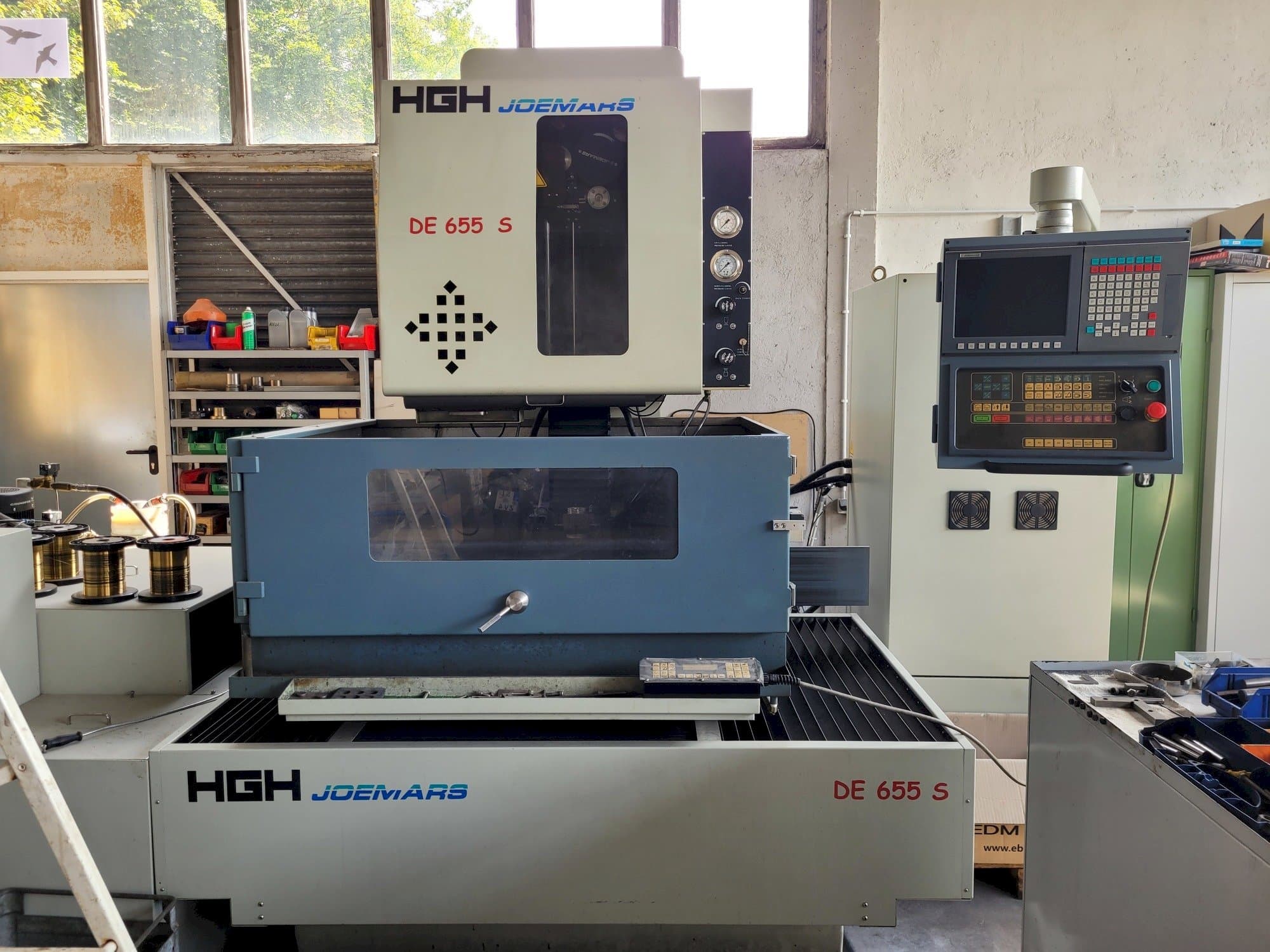 Koneen Joemars AWT 655S etunäkymä