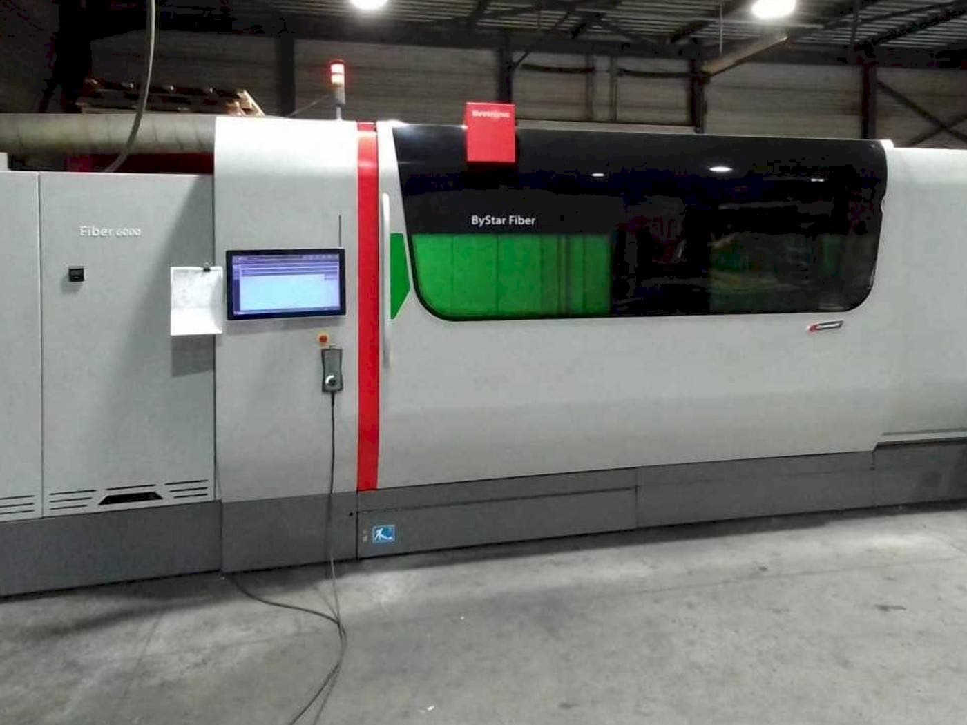 Koneen Bystronic Bystar 3015 6KW Fiber etunäkymä