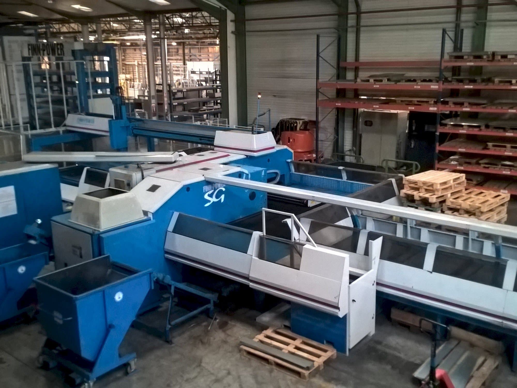 Koneen Finn-Power SG6 etunäkymä