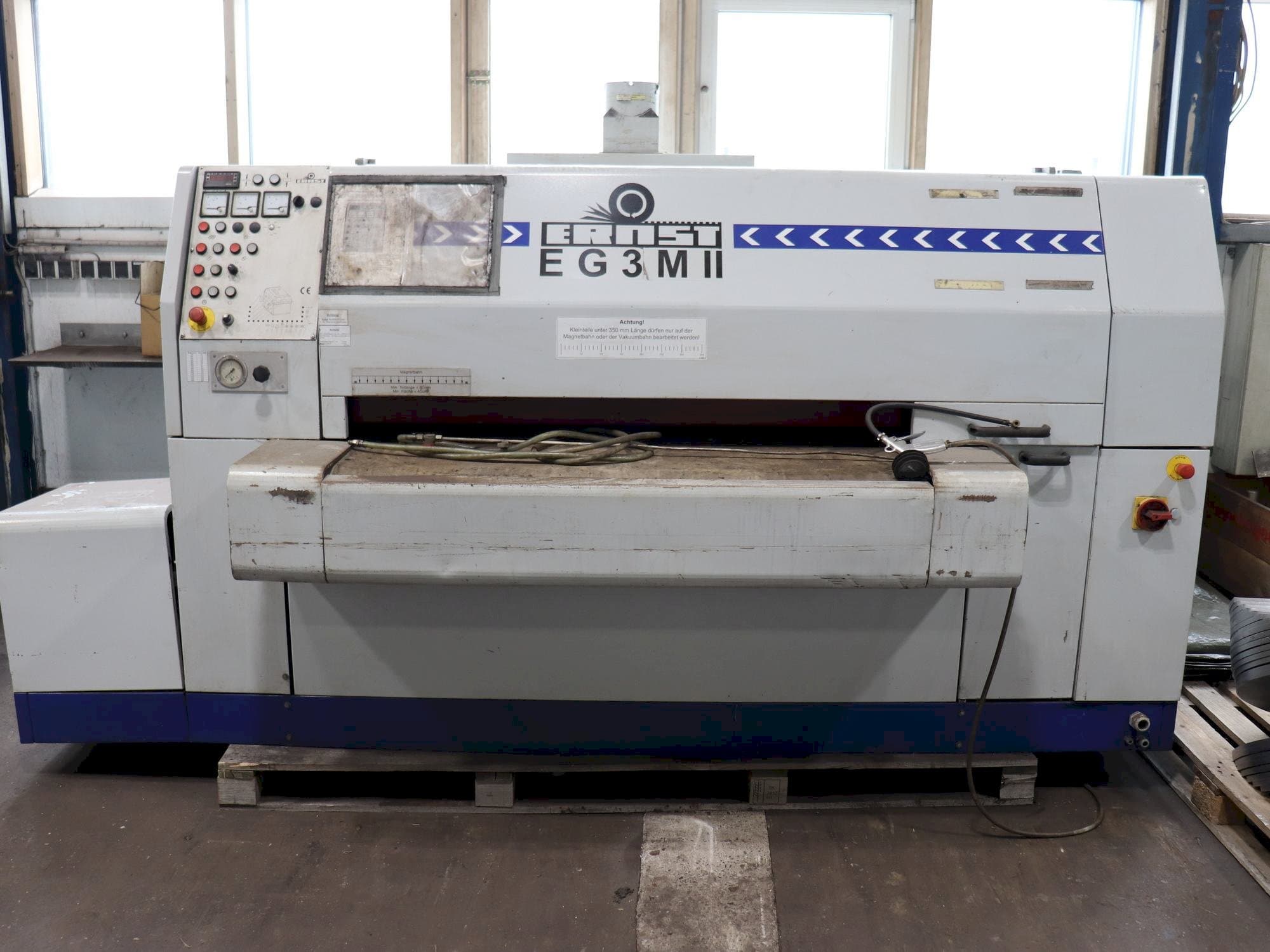 Koneen ERNST EG3M II etunäkymä