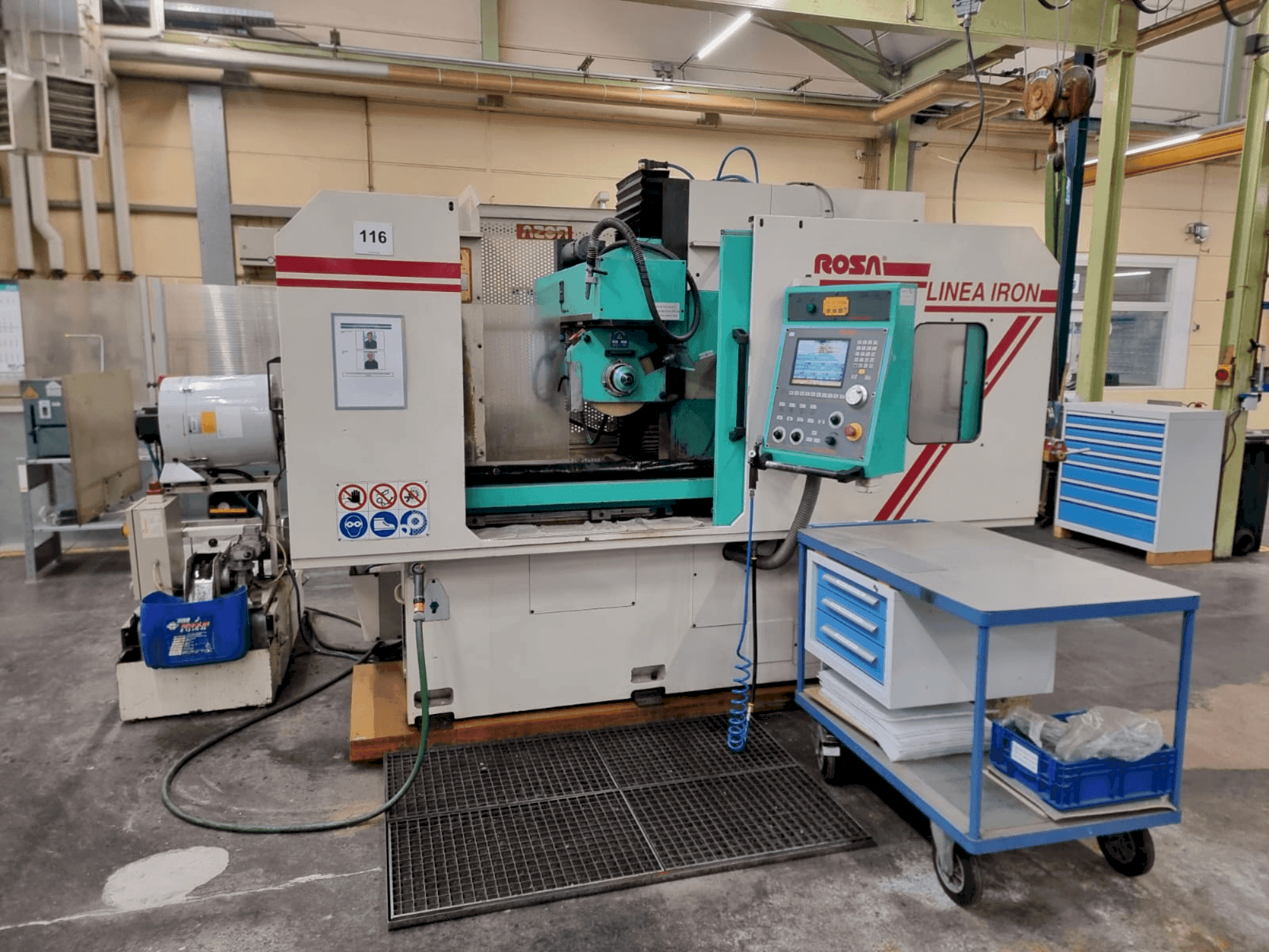 Koneen ROSA ERMANDO IRON 08.6 etunäkymä