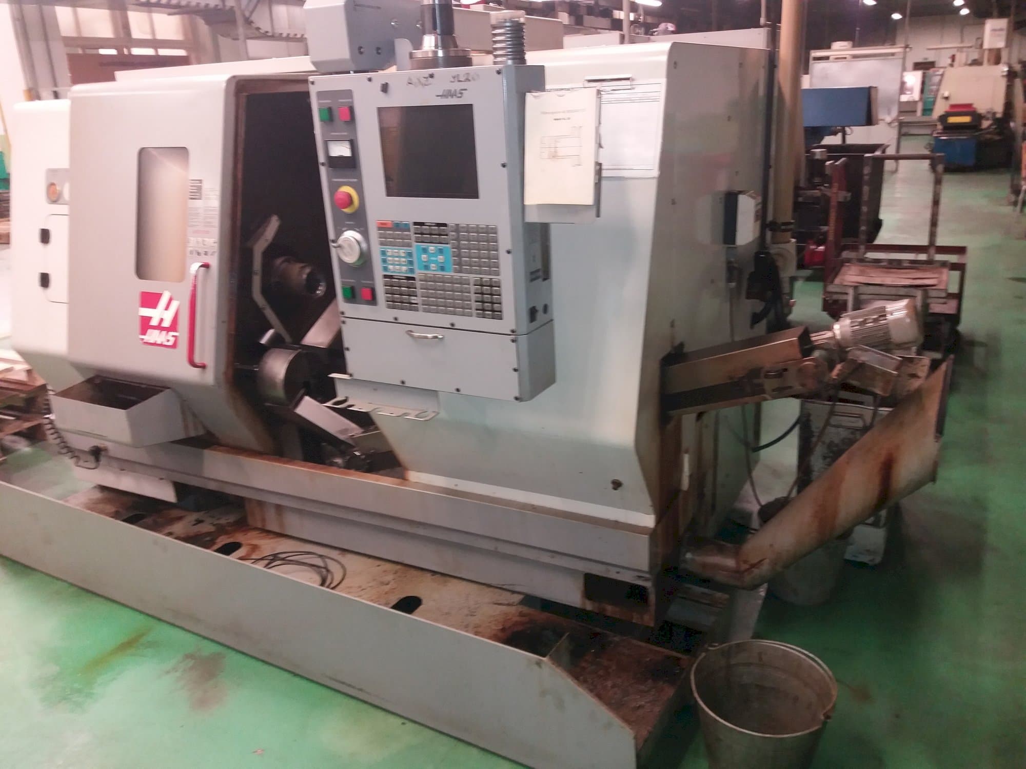 Koneen HAAS SL-20HE etunäkymä