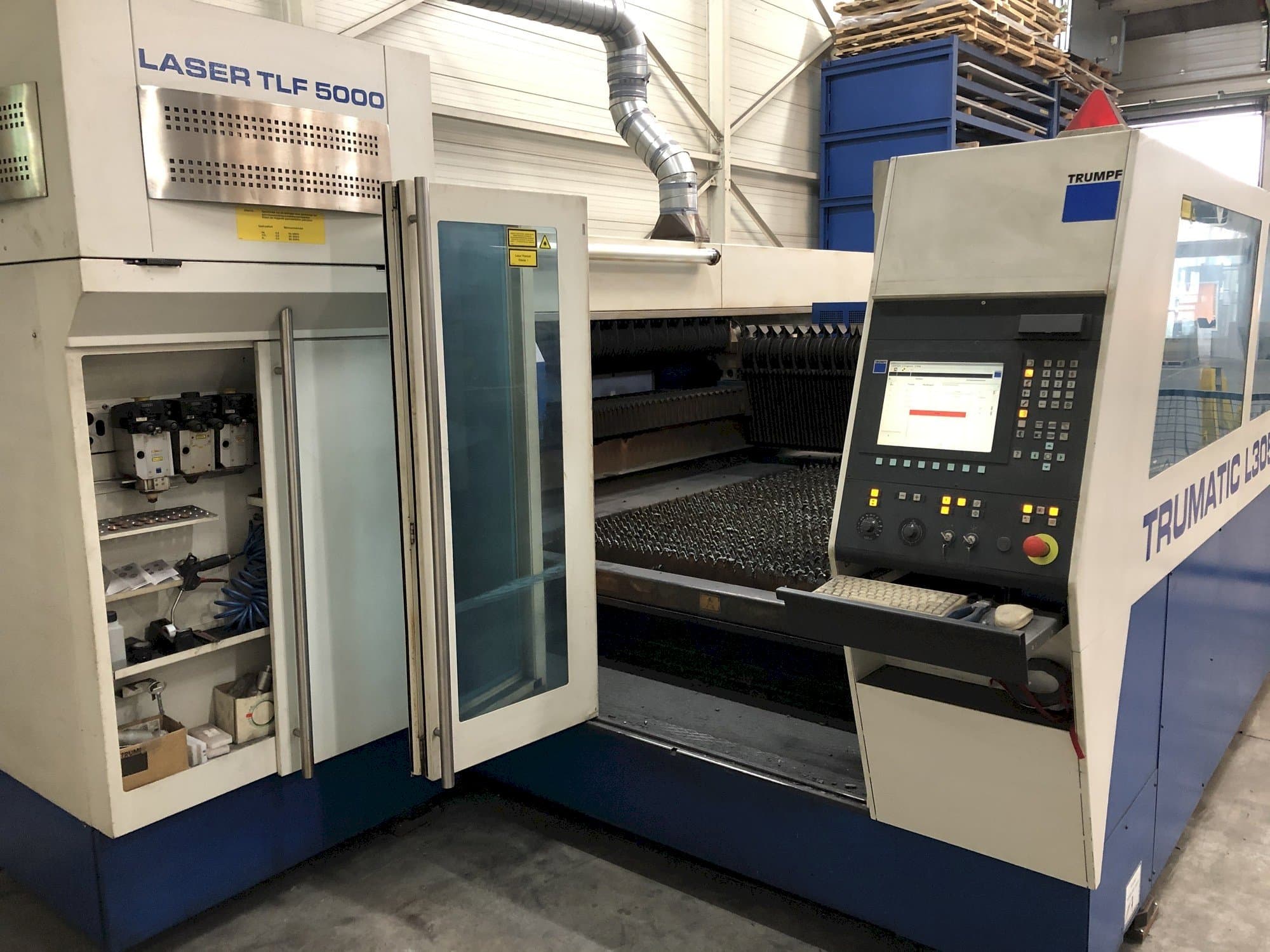 Koneen Trumpf Trumatic L3050 etunäkymä