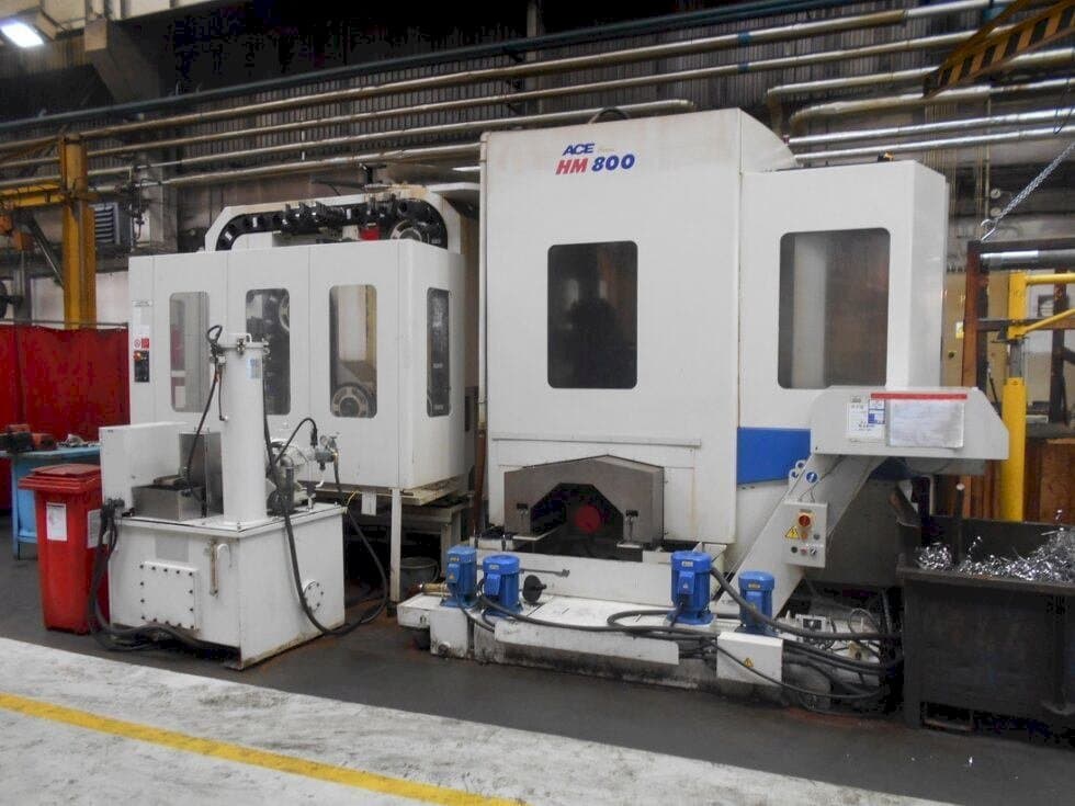 Koneen DAEWOO ACE-HM 800 etunäkymä