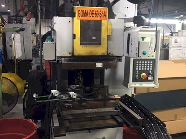 Koneen Kloeckner Desma 956.050 Z0 etunäkymä