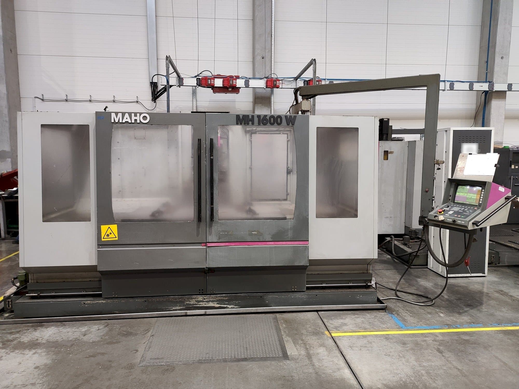 Koneen Maho MH 1600 W etunäkymä