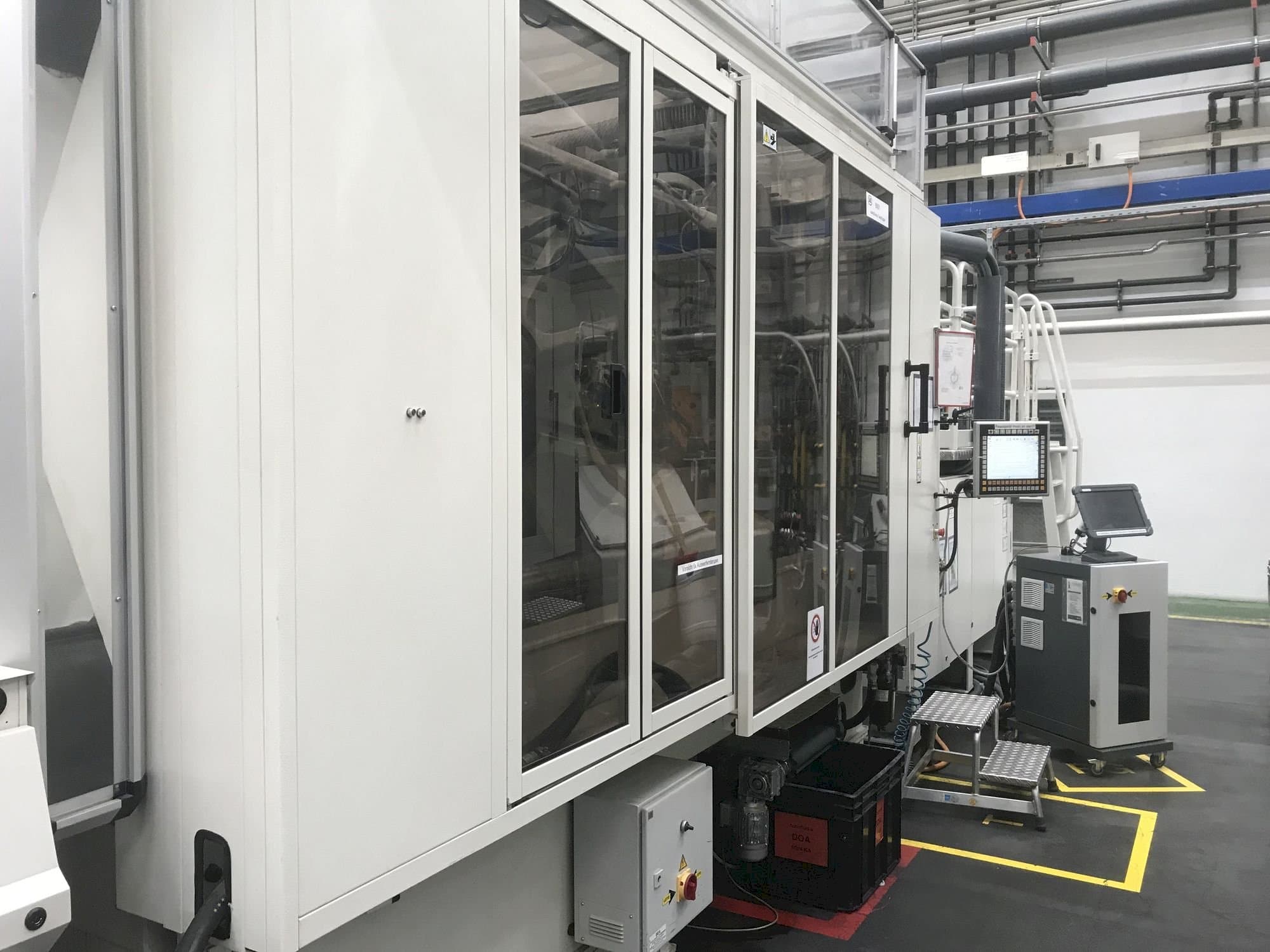 Koneen Husky H500 RS 65/60 vasemman sivun näkymä