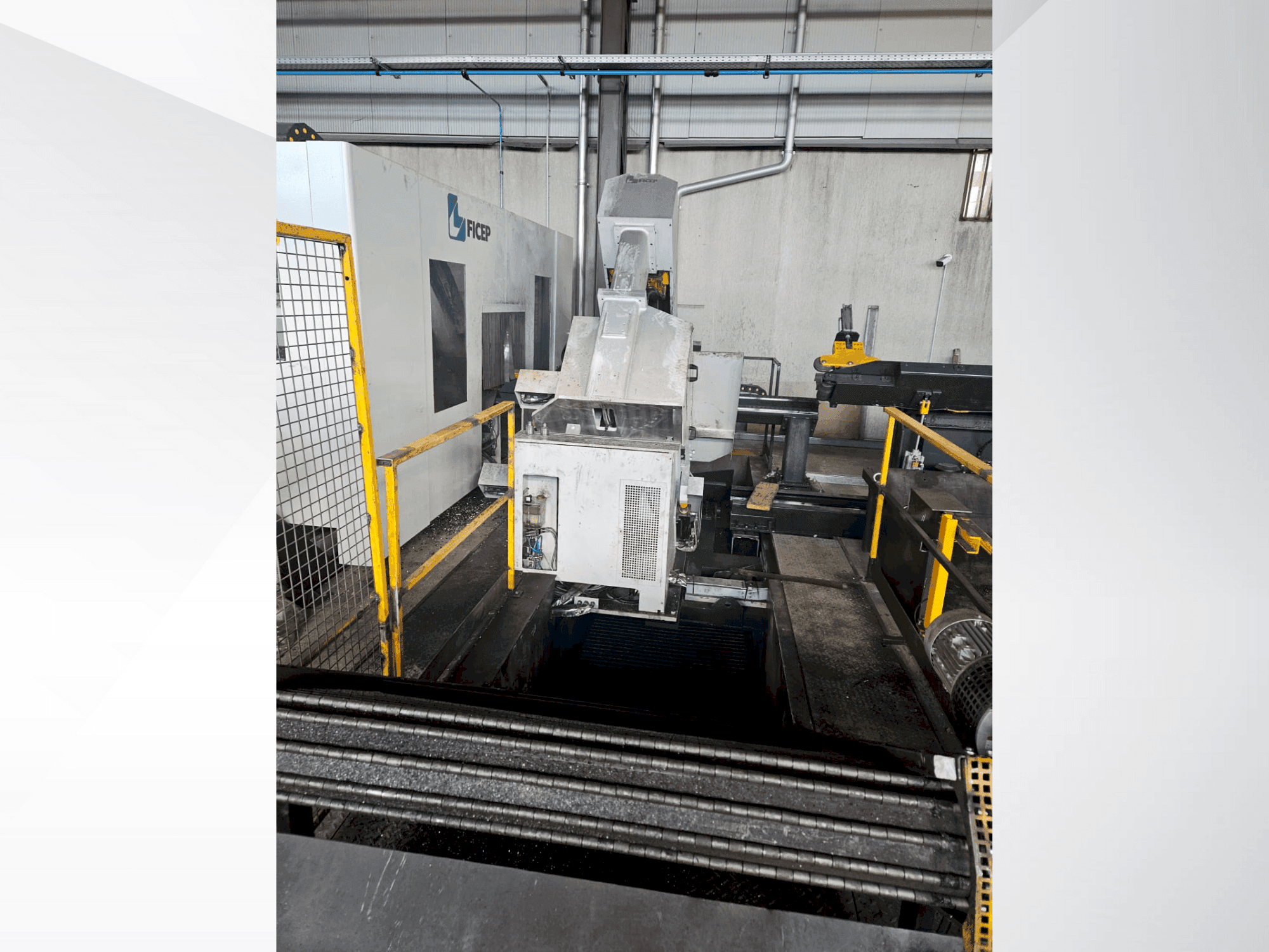 Koneen  FICEP D50F etunäkymä