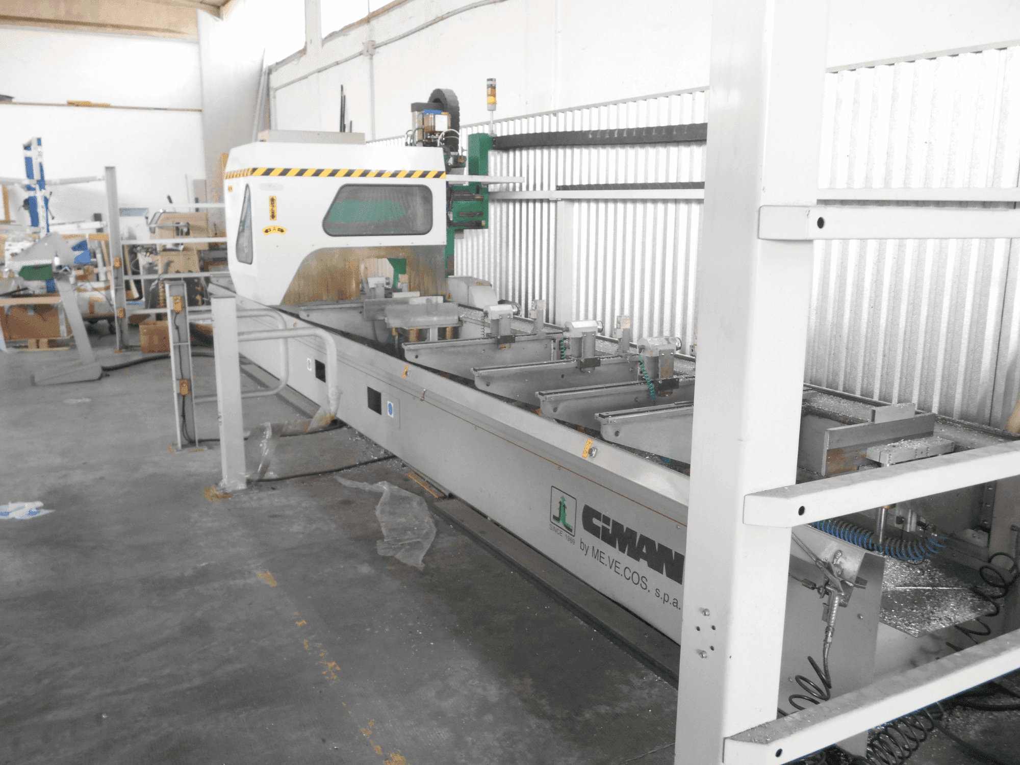 Koneen  CIMAN Mizak 6.7 twin etunäkymä