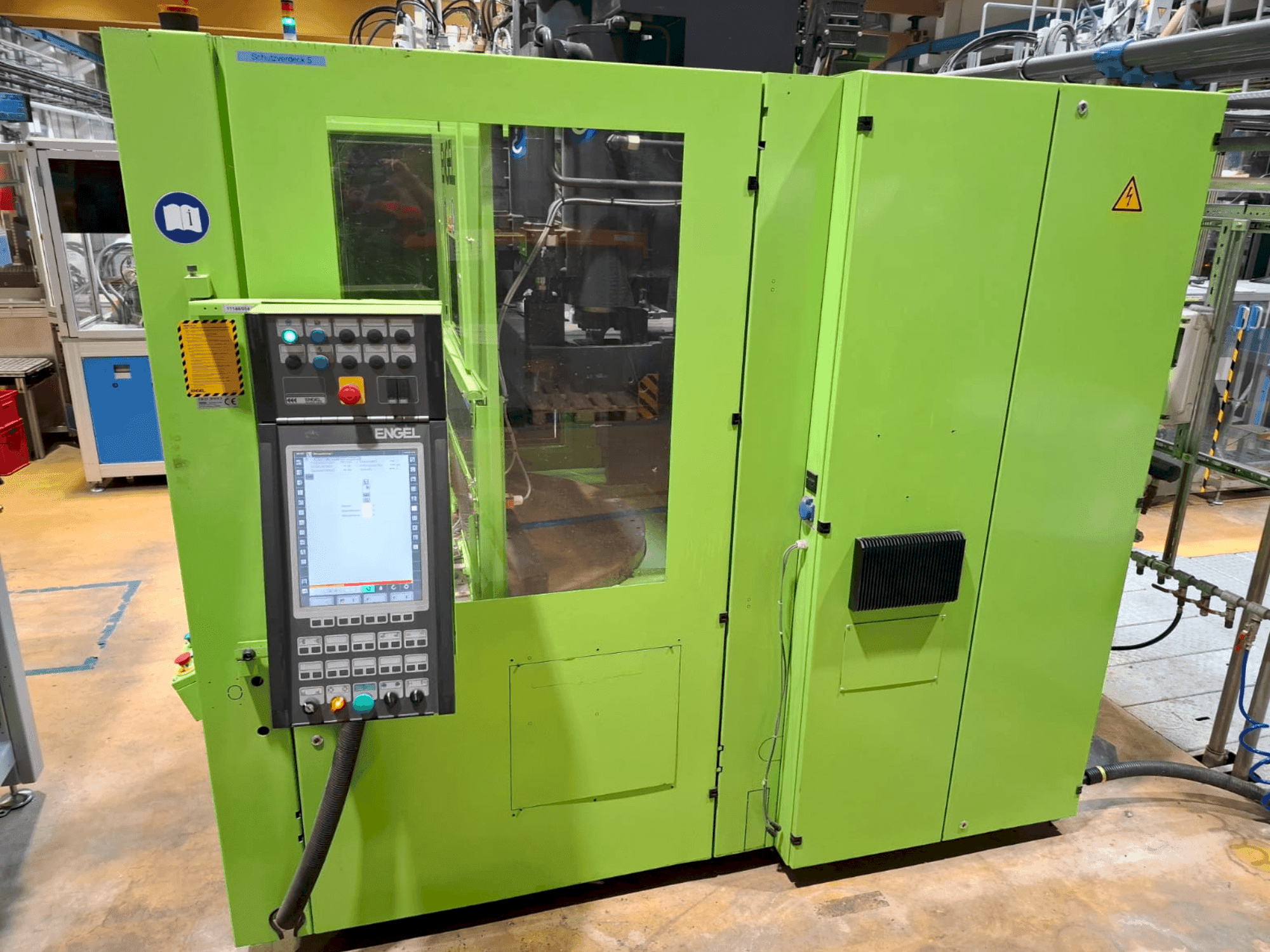 Koneen Engel Insert 80V/40 etunäkymä