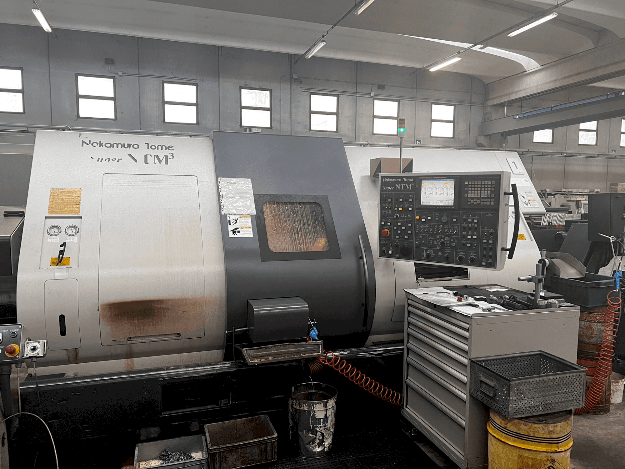 Koneen NAKAMURA NTM3 etunäkymä