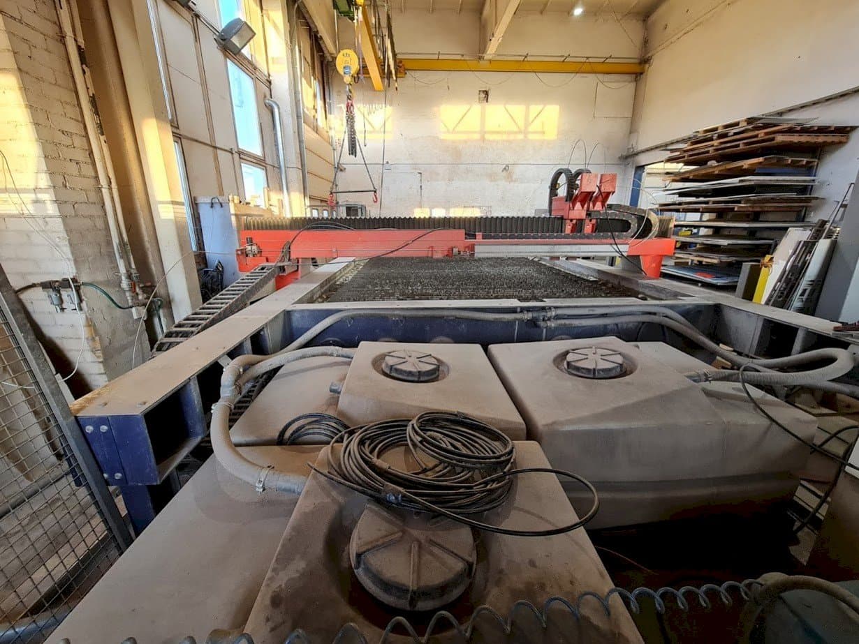 Koneen Bystronic ByJet Classic L 6030 etunäkymä