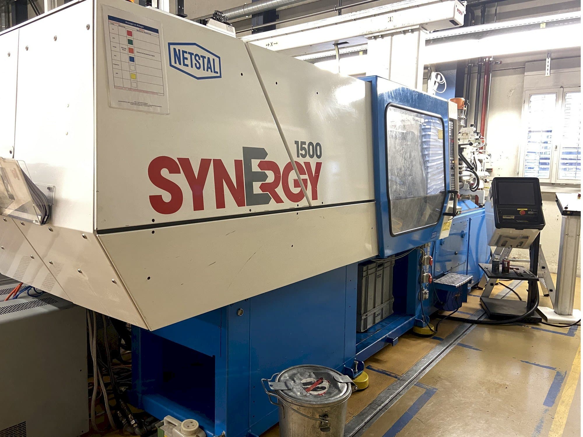 Koneen Netstal SYNERGY 1500 K 460 etunäkymä