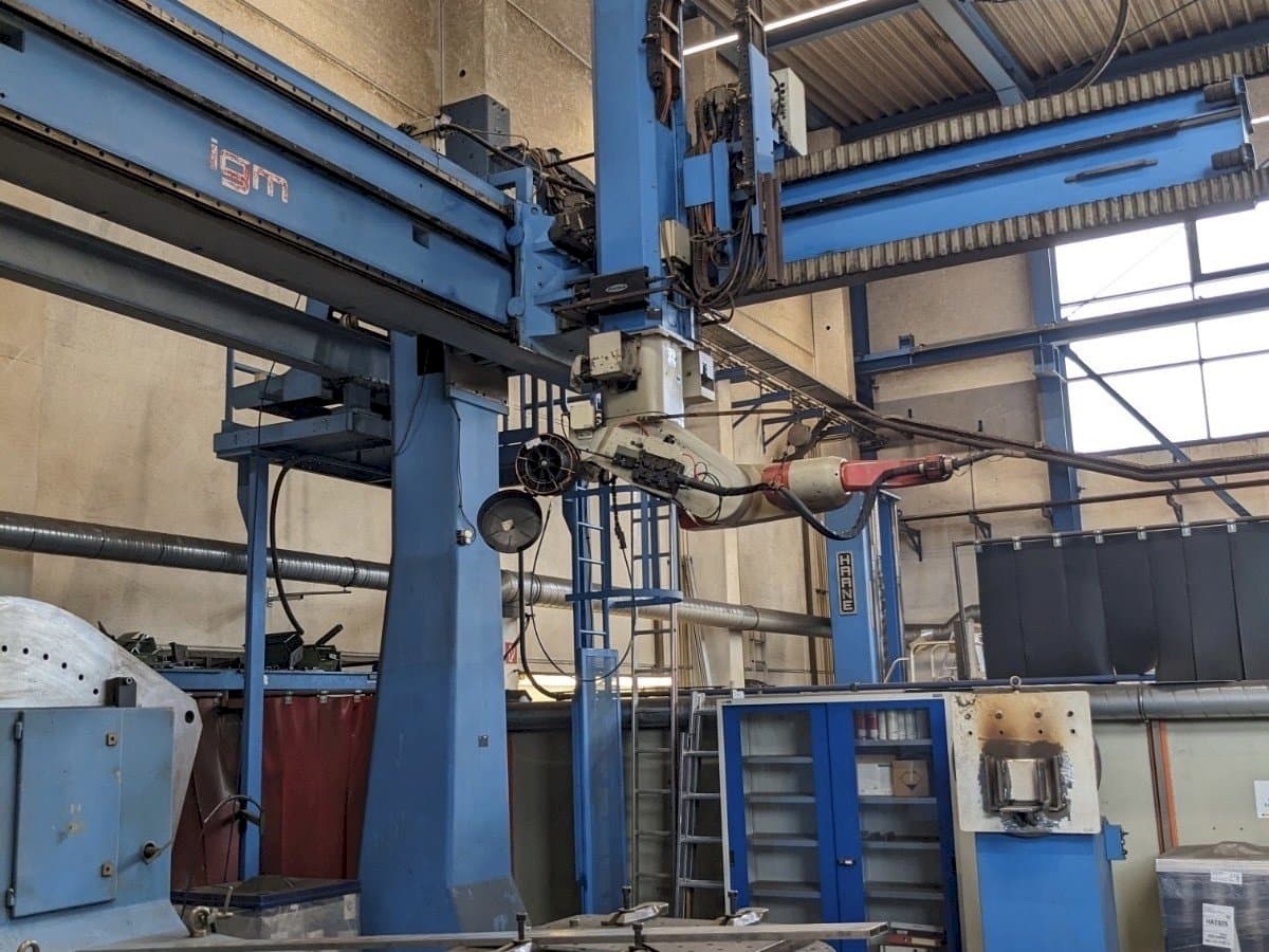 Koneen IGM RTi 300-S etunäkymä