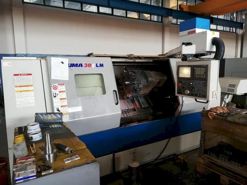 Koneen Doosan PUMA 300 LMB etunäkymä
