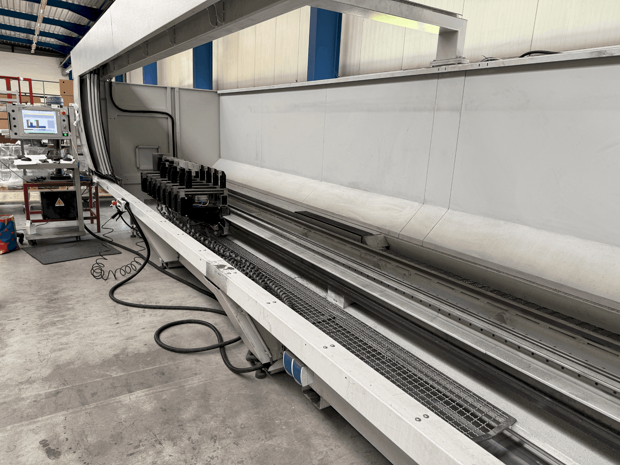 Koneen FomIndustrie DALI 70 etunäkymä