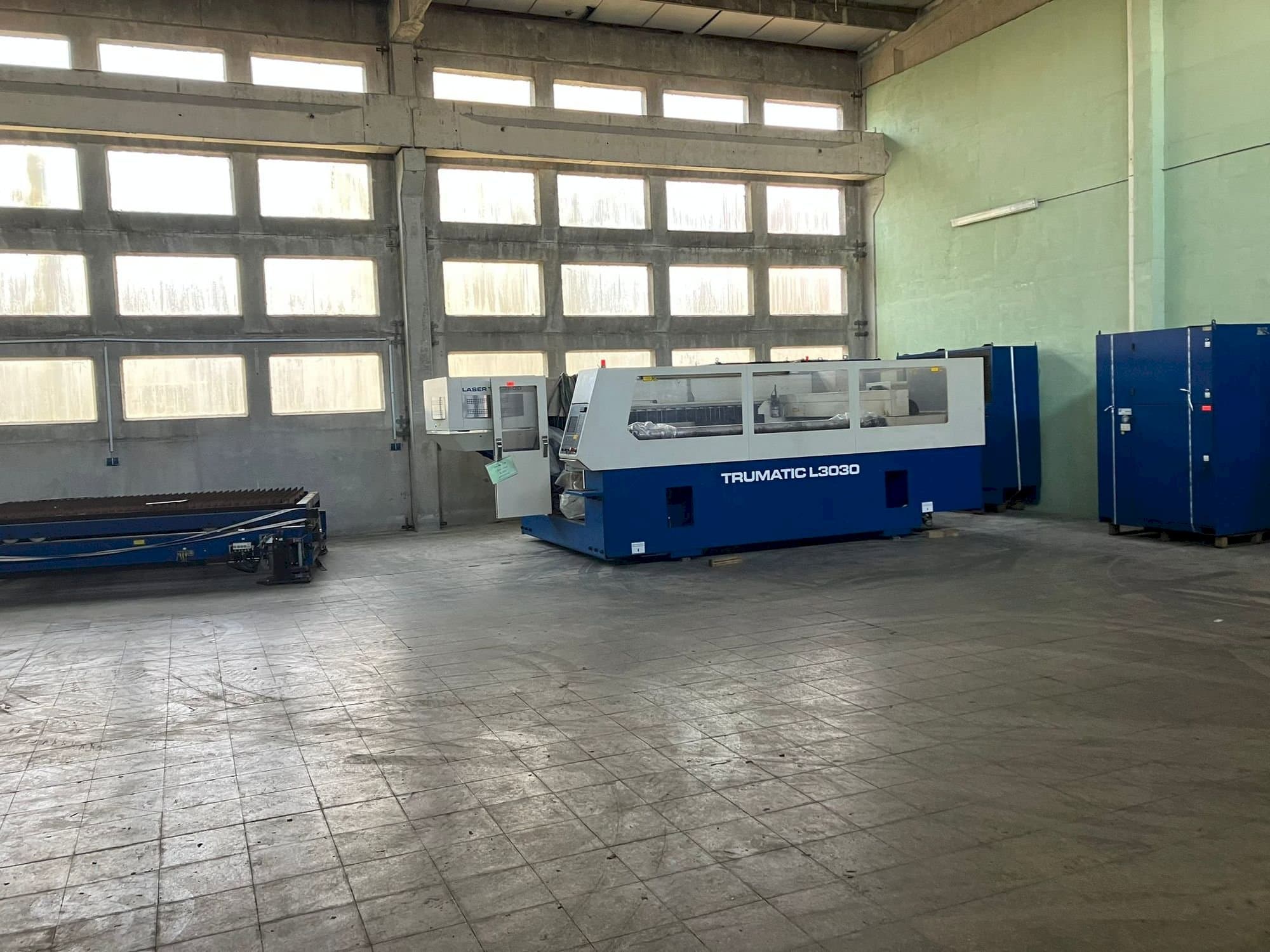 Koneen  Trumpf Trumatic L3030 etunäkymä