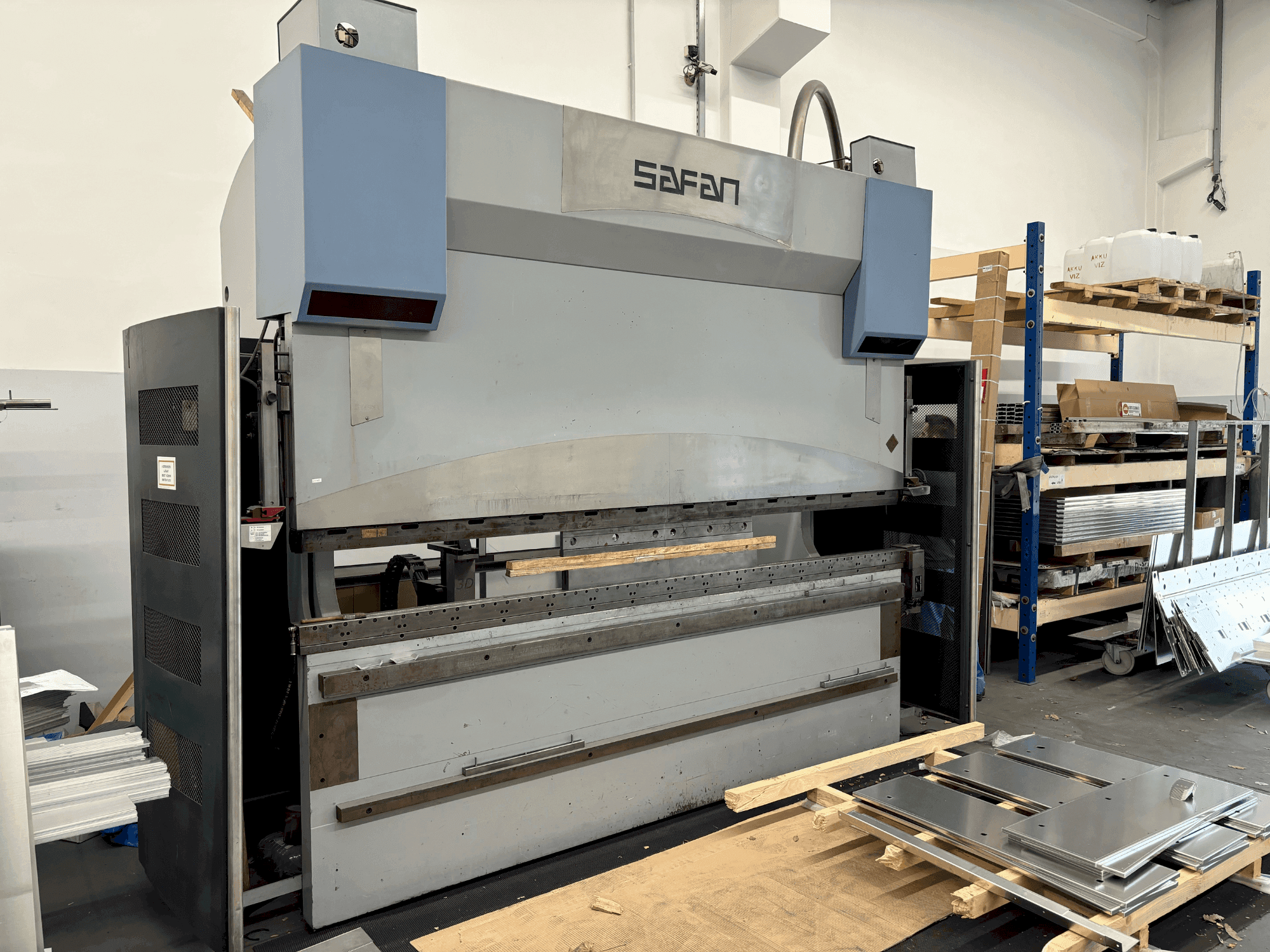 Koneen  Safan CNCL-K 170-3100 TS1 etunäkymä
