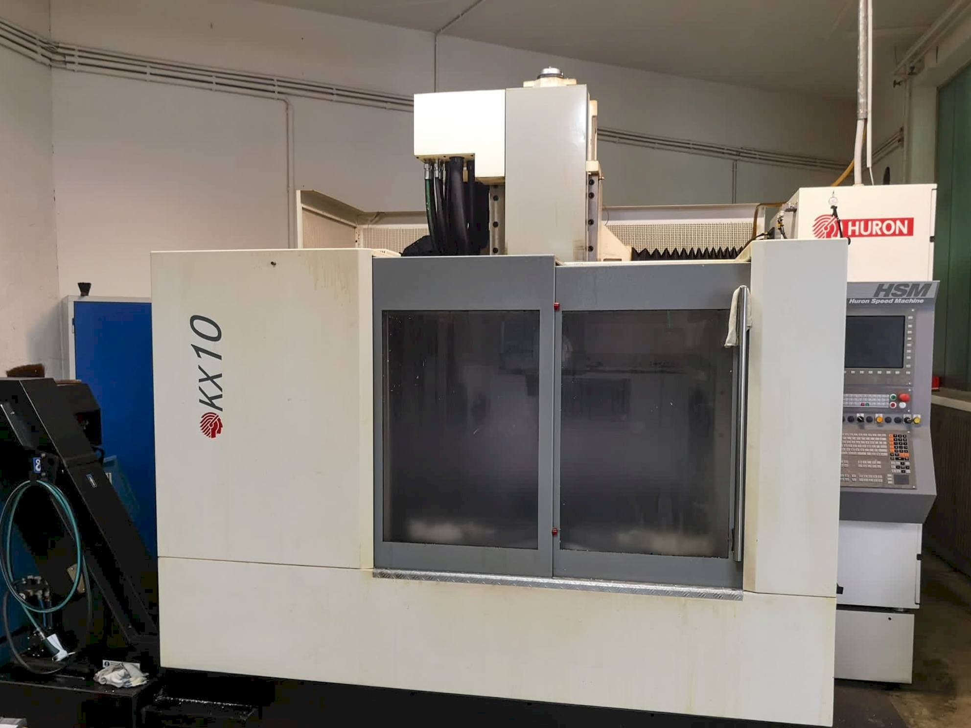 Koneen Huron kx10 etunäkymä
