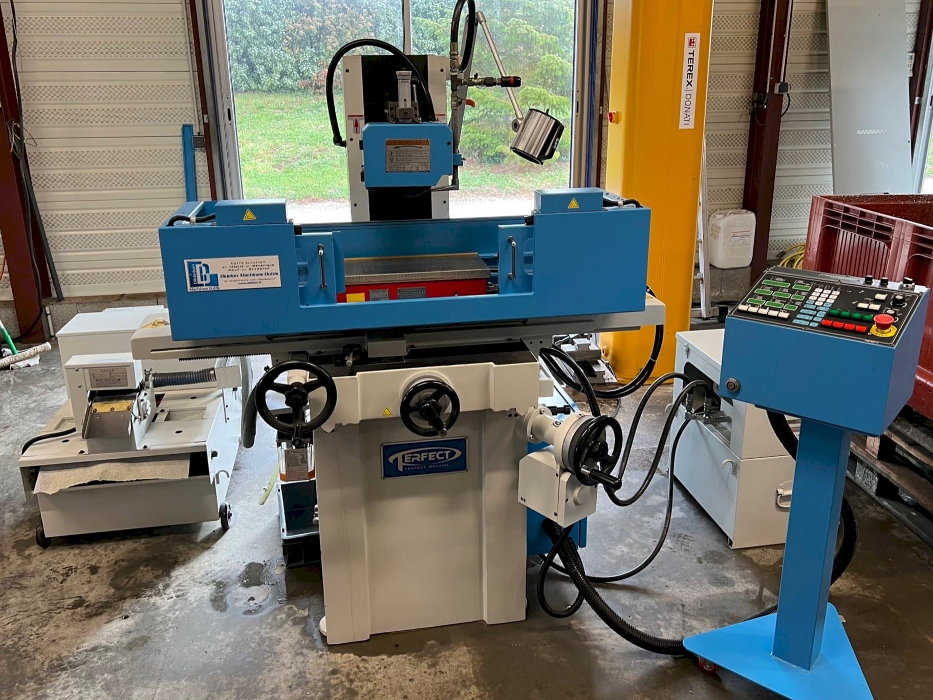 Koneen PERFECT PFG-2045AH etunäkymä