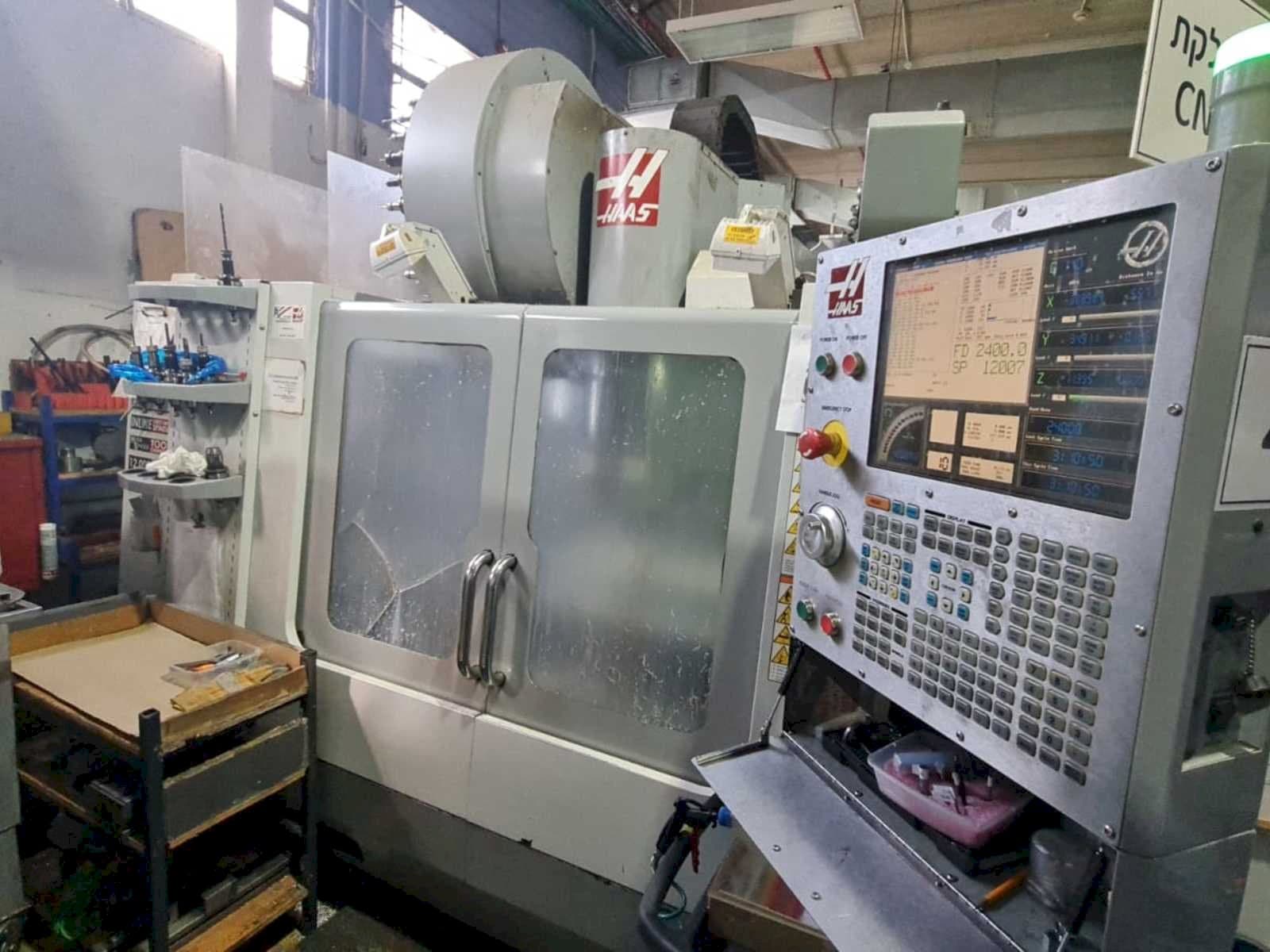 Koneen HAAS VF-3SS etunäkymä
