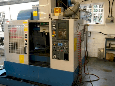 Koneen Matsuura MC 600 VF etunäkymä