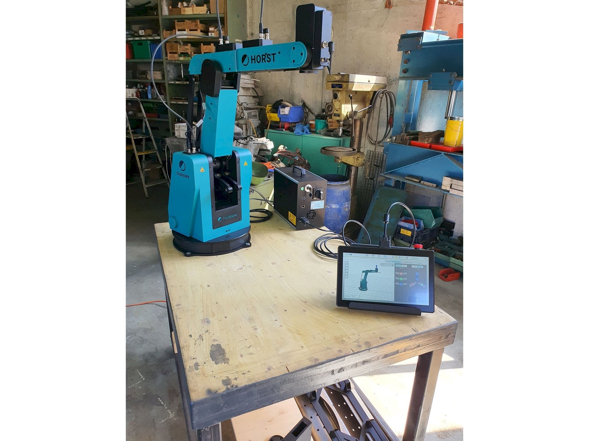 Koneen  Fruitcore Horst 900 etunäkymä