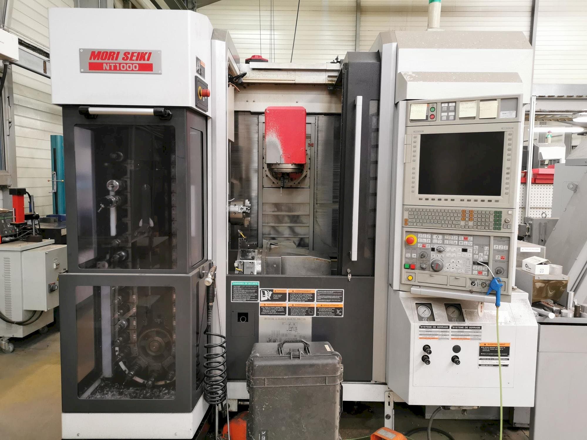 Koneen MORI SEIKI NT 1000 etunäkymä